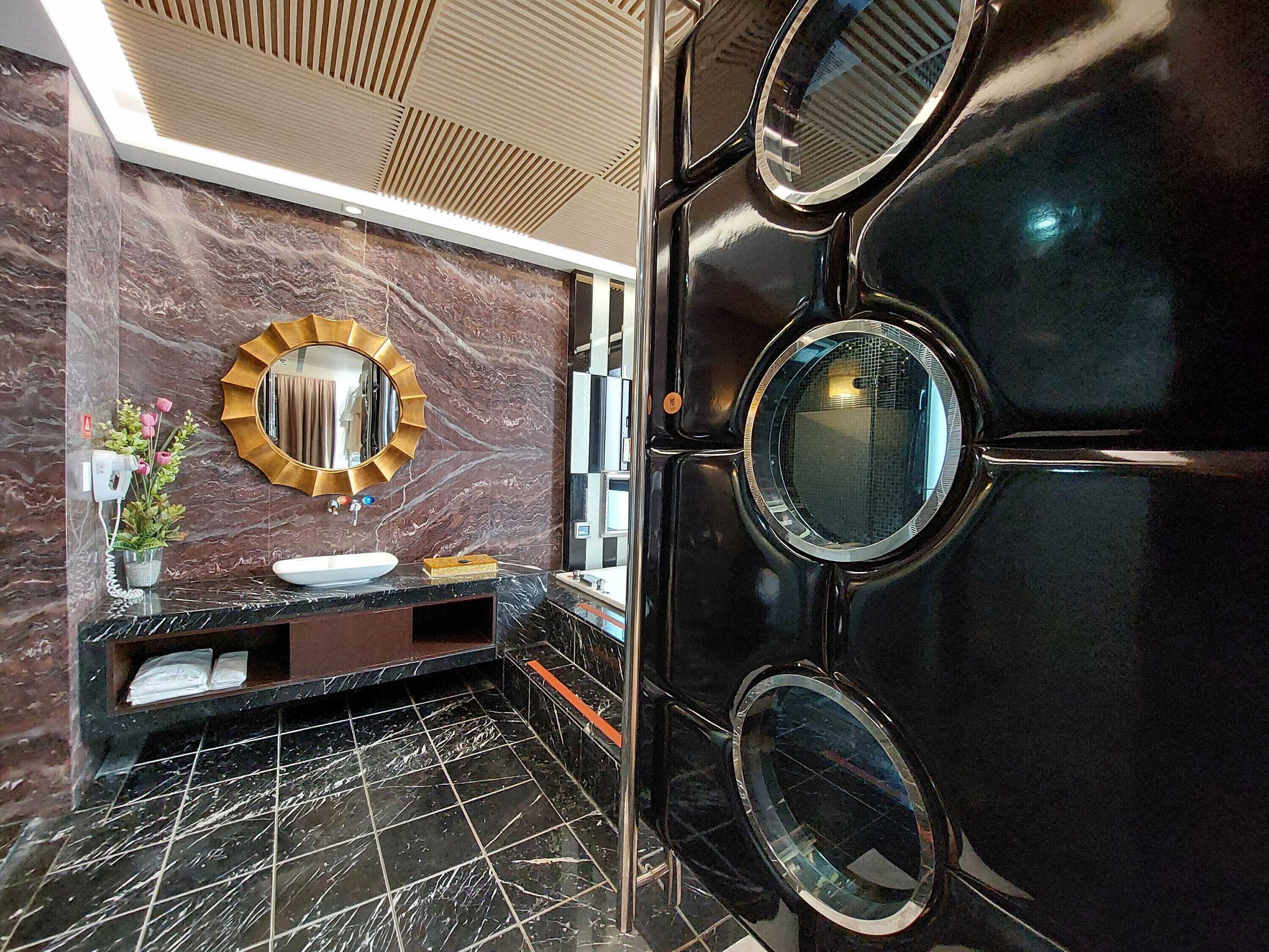 Gift card for Elysees Motel