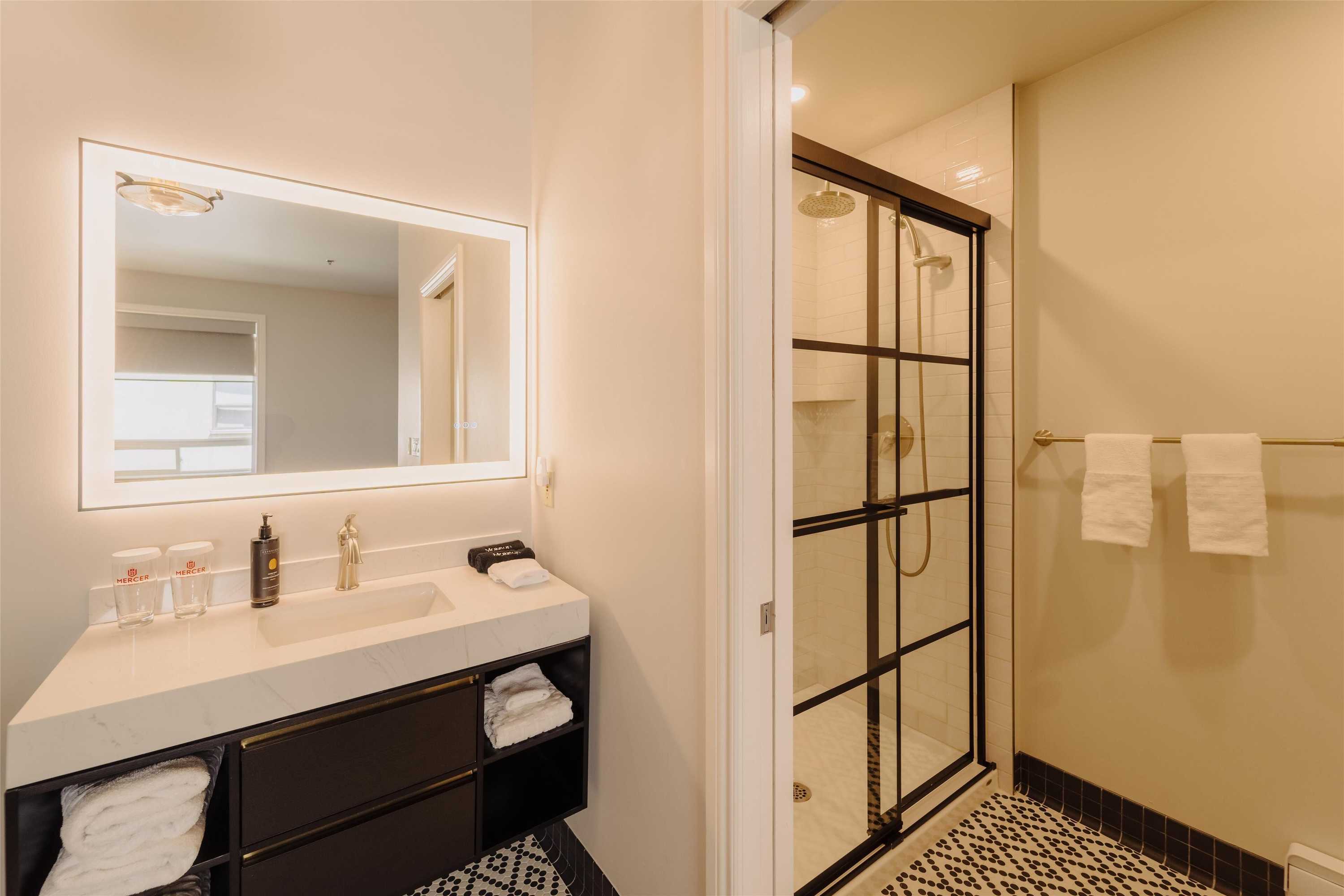 Gift card for Mercer Hotel Downtown, BW Premier Collection