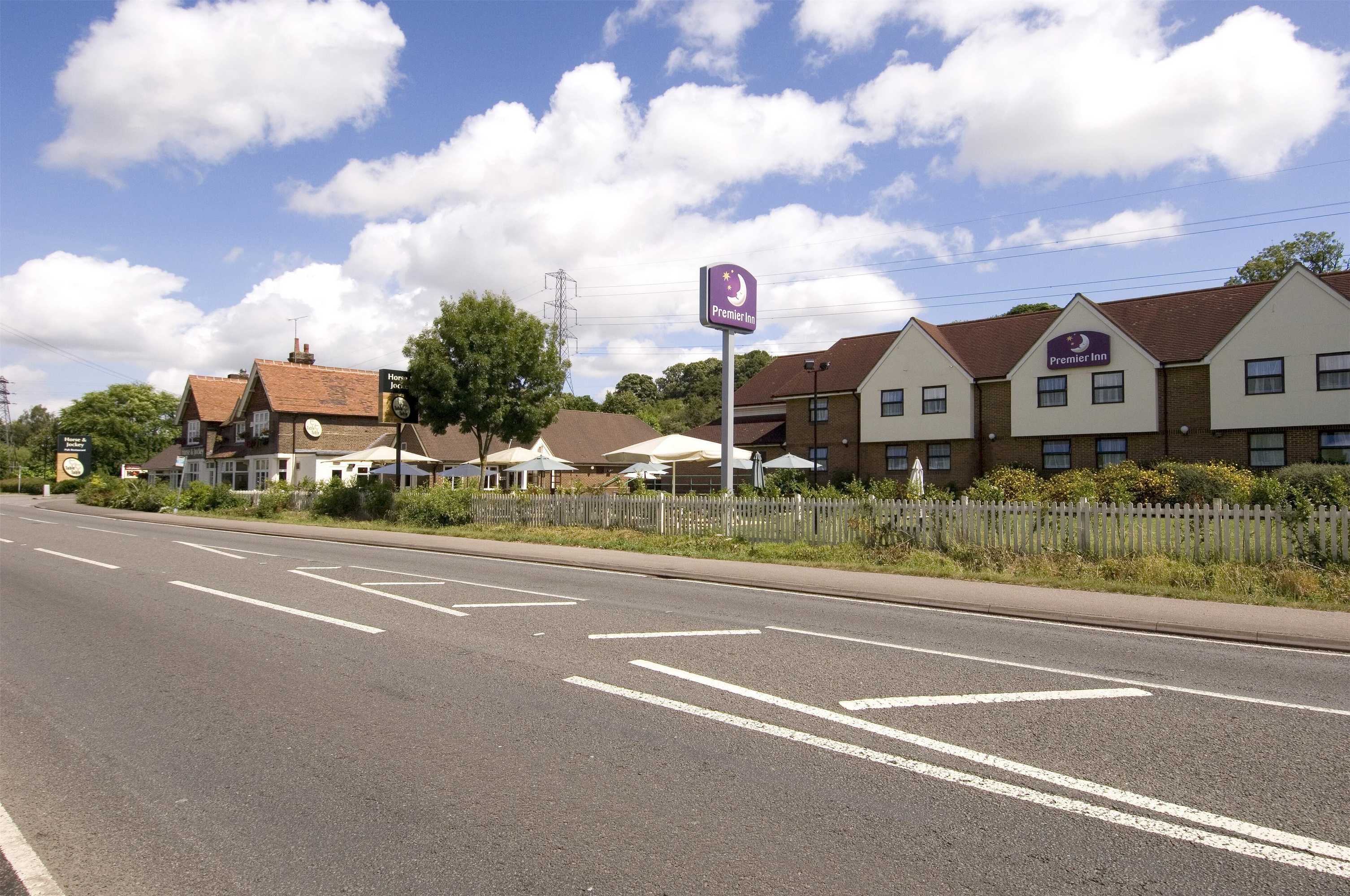 Gift card for Premier Inn Dunstable South A5