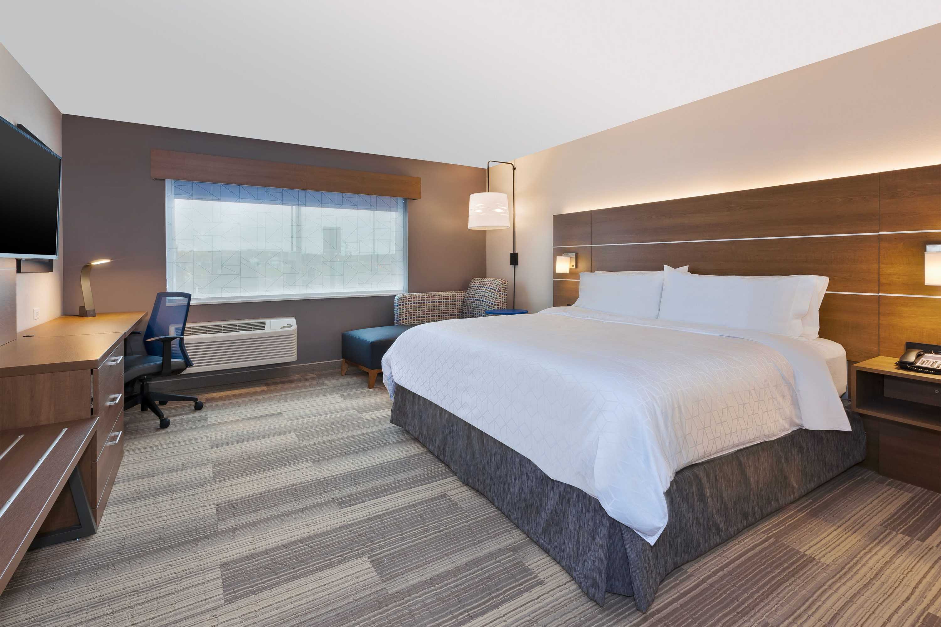 Gift card for Holiday Inn Express And Suites Eau Claire West I-94 by Ihg Gift card for Holiday Inn Express And Suites Eau Claire West I-94 by Ihg