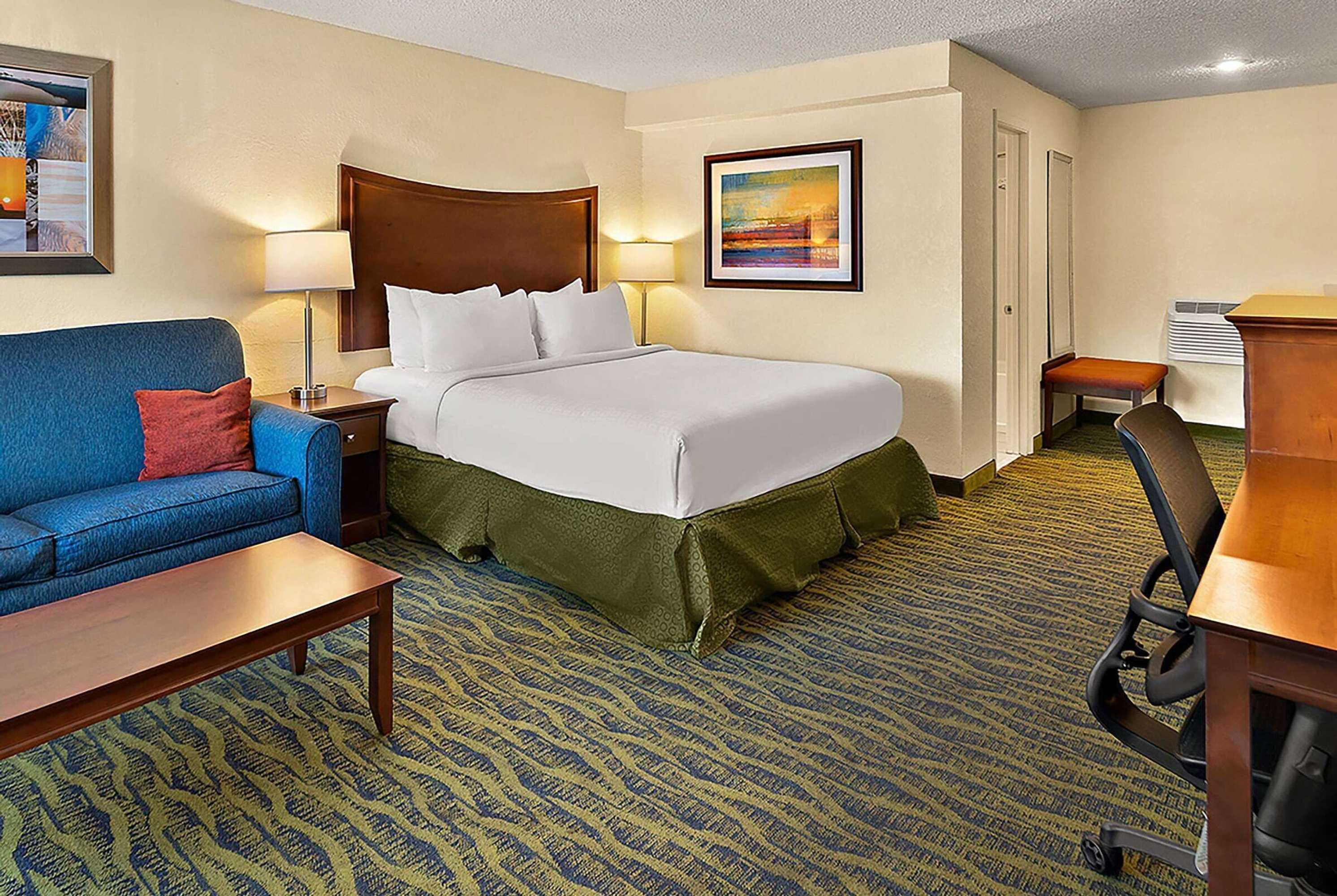 Gift card for Paddletail Waterfront Lodge Trademark Collection by Wyndham