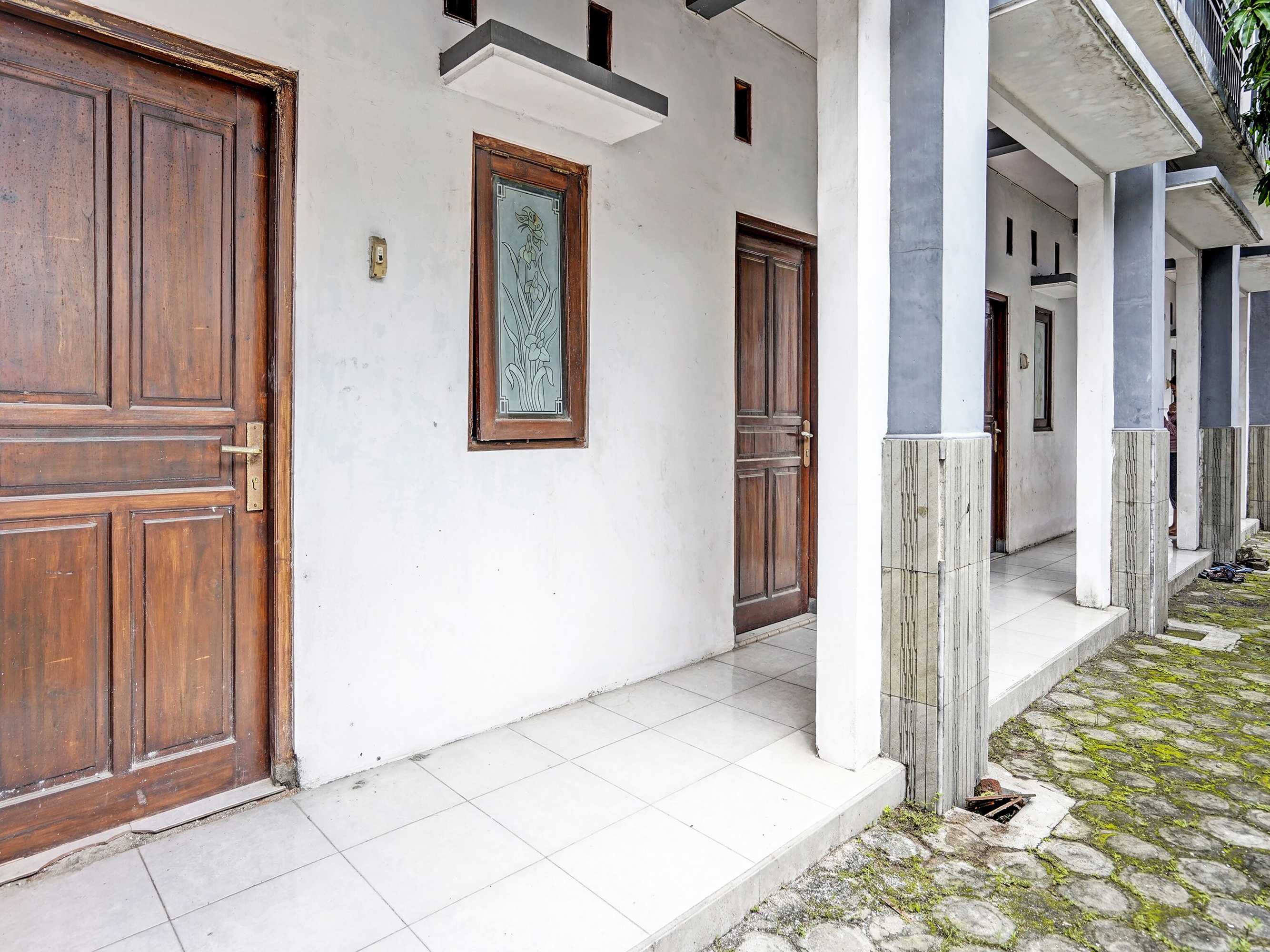 Gift card for Oyo 92086 Fun Guesthouse Syariah Gift card for Oyo 92086 Fun Guesthouse Syariah