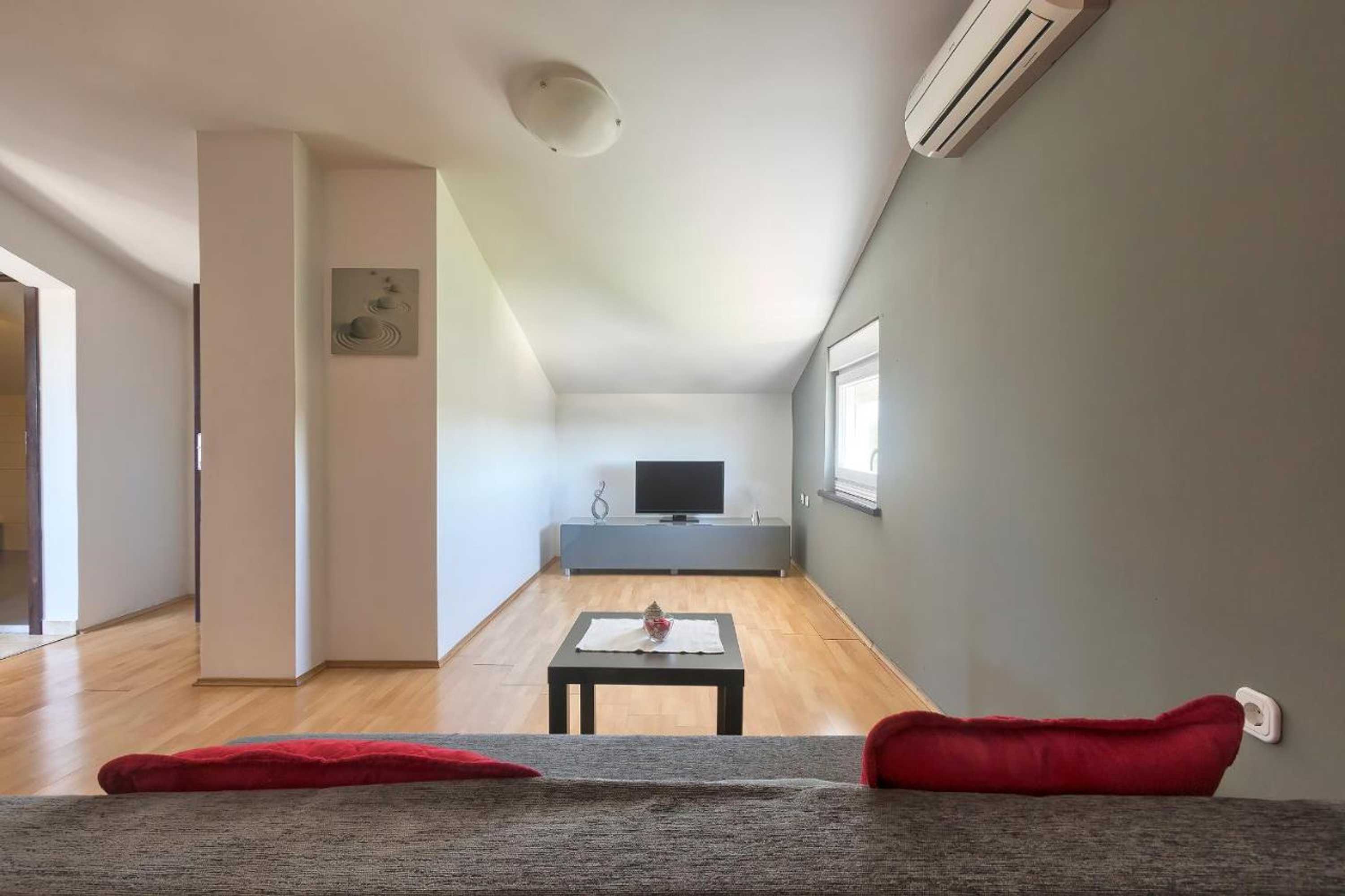 Gift card for Villa Nina