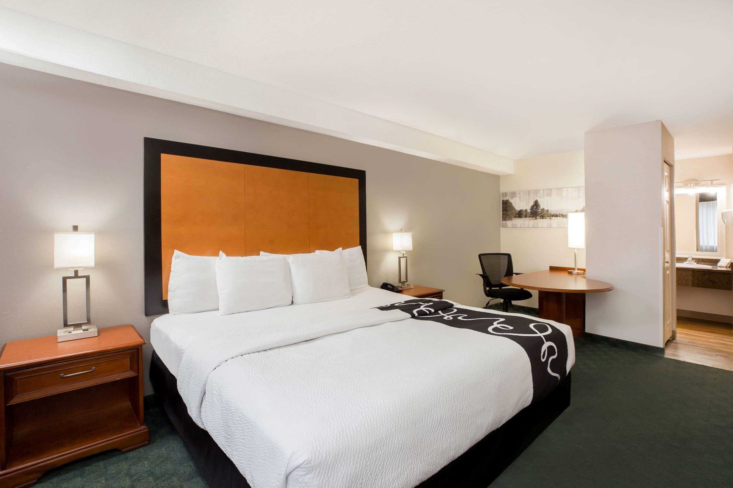 Gift card for La Quinta Inn by Wyndham Everett Gift card for La Quinta Inn by Wyndham Everett