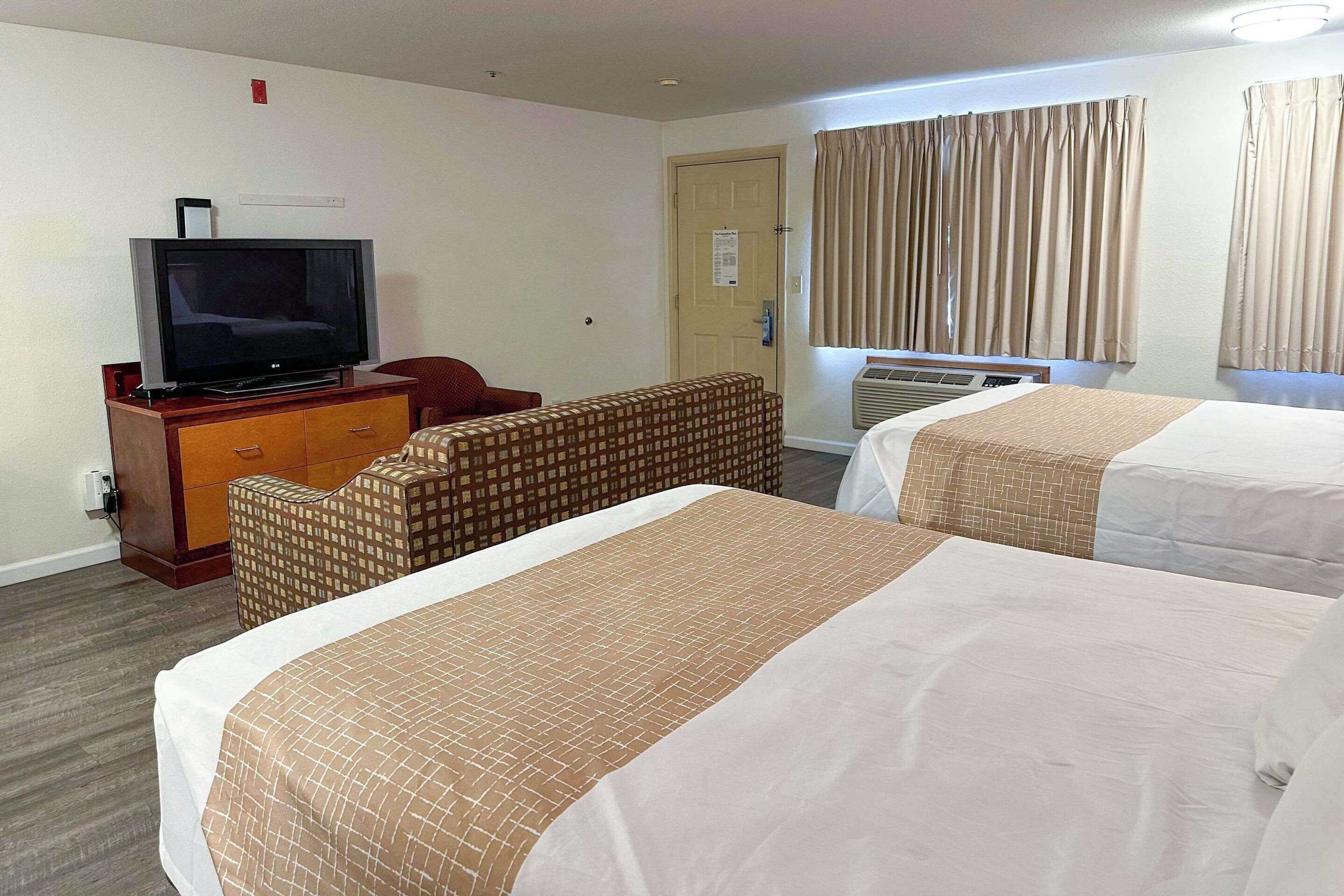 Gift card for Econo Lodge Edmonds North Seattle Gift card for Econo Lodge Edmonds North Seattle