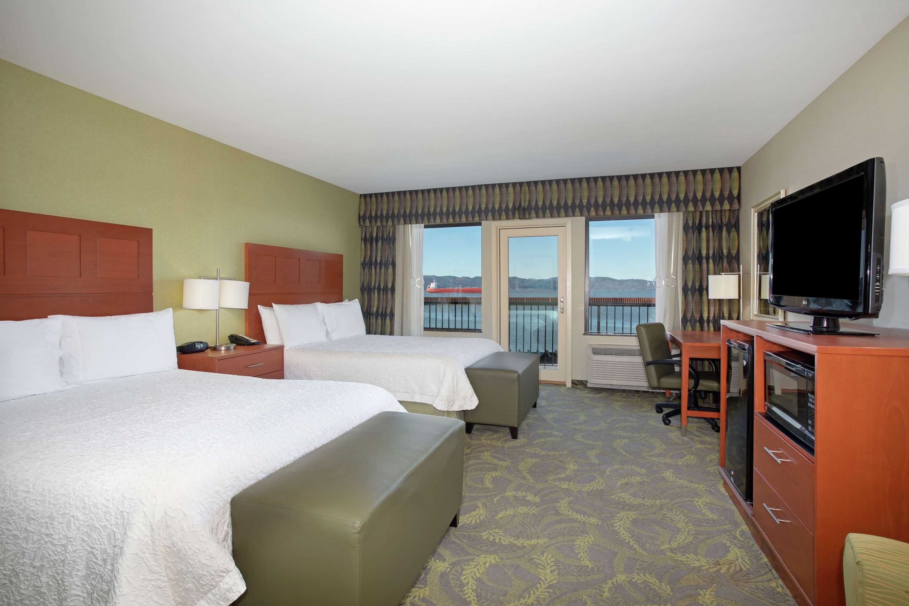 Gift card for Hampton Inn And Suites Astoria Gift card for Hampton Inn And Suites Astoria