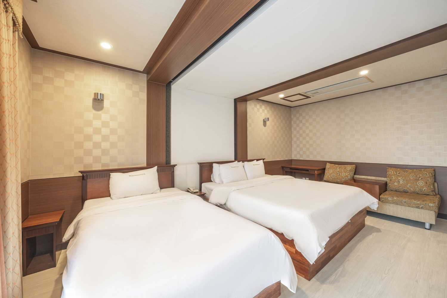 Gift card for Dongbusan Oncheon Hotel