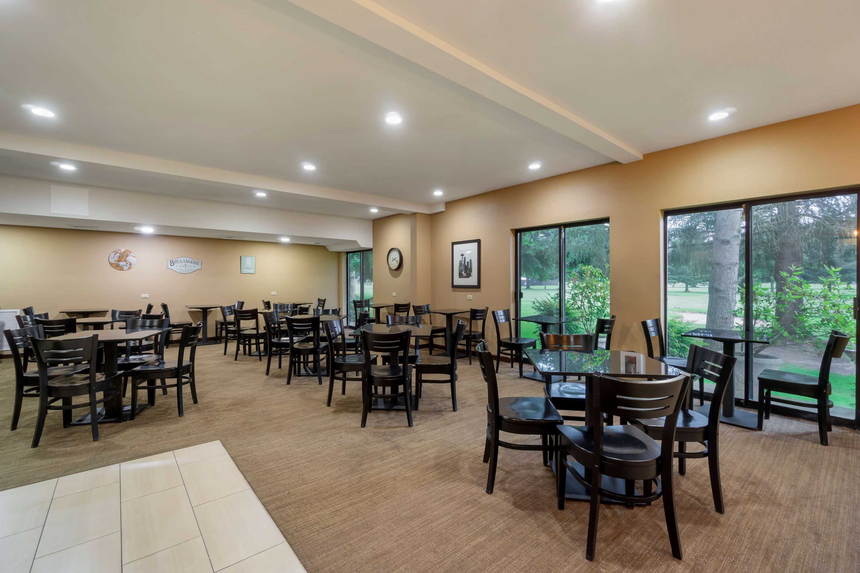 Gift card for Best Western Plus Plaza by The Green Gift card for Best Western Plus Plaza by The Green