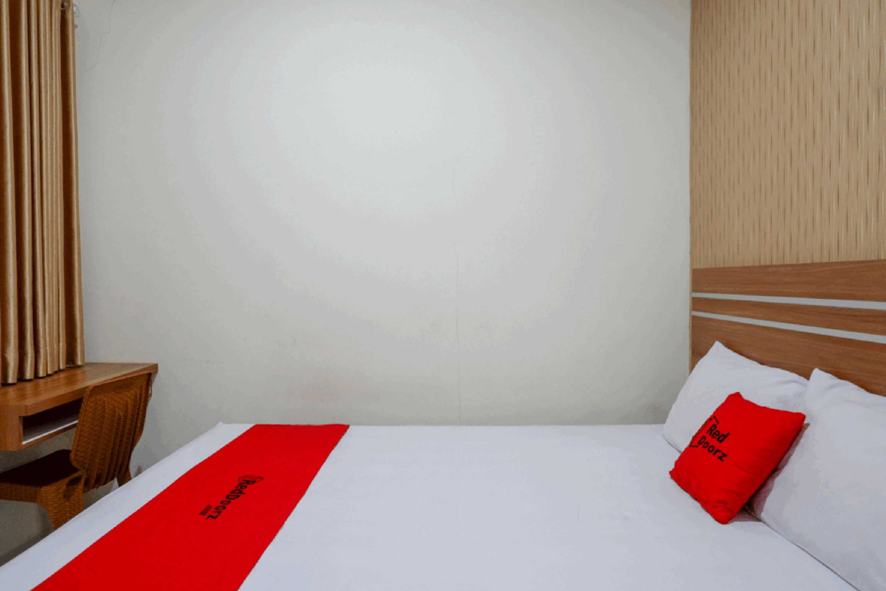 Gift card for Reddoorz Near Living Plaza Purwokerto Gift card for Reddoorz Near Living Plaza Purwokerto