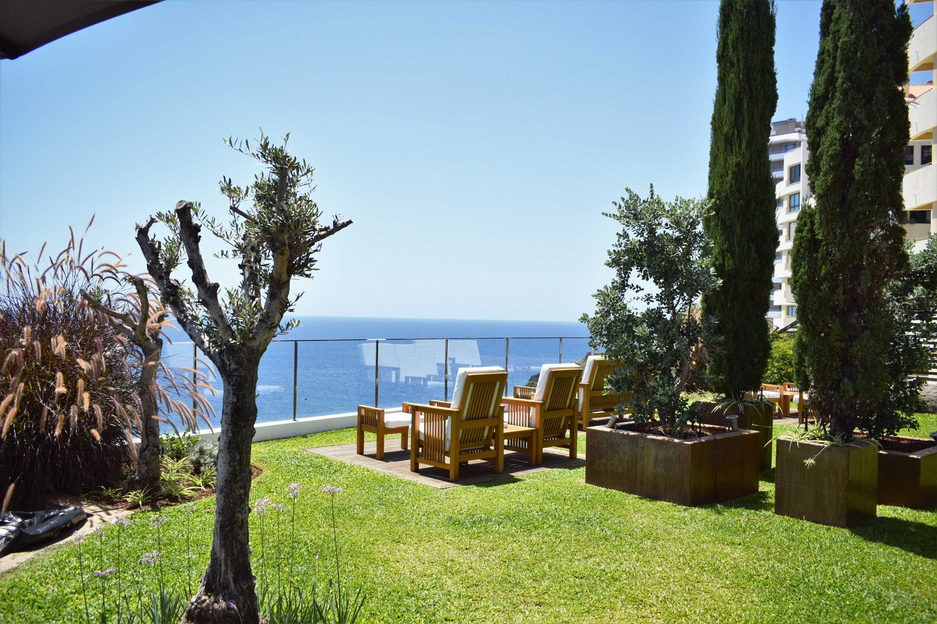 Gift card for Madeira Regency Cliff Gift card for Madeira Regency Cliff