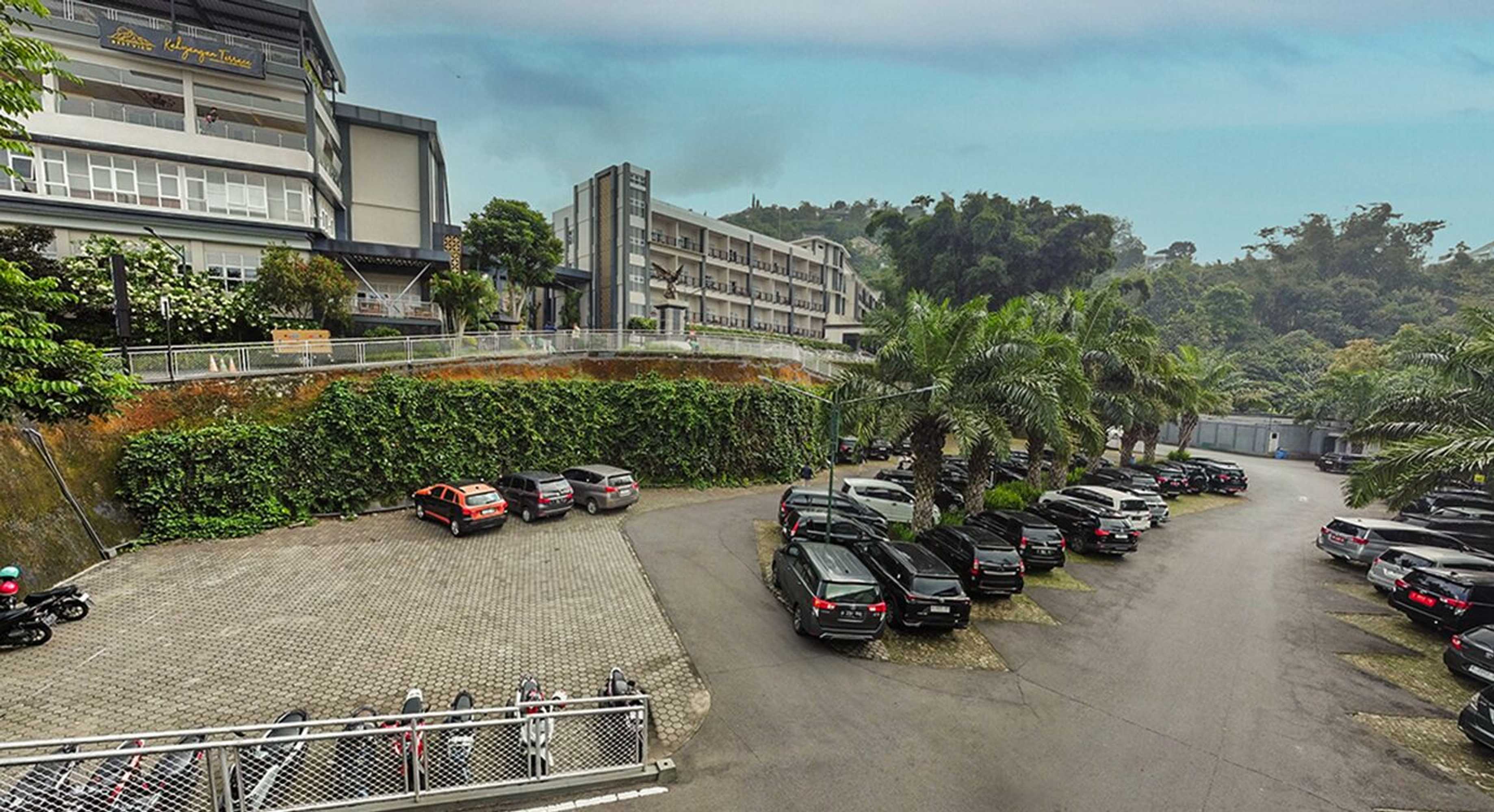 Gift card for Griya Persada Convention Hotel & Resort Gift card for Griya Persada Convention Hotel & Resort