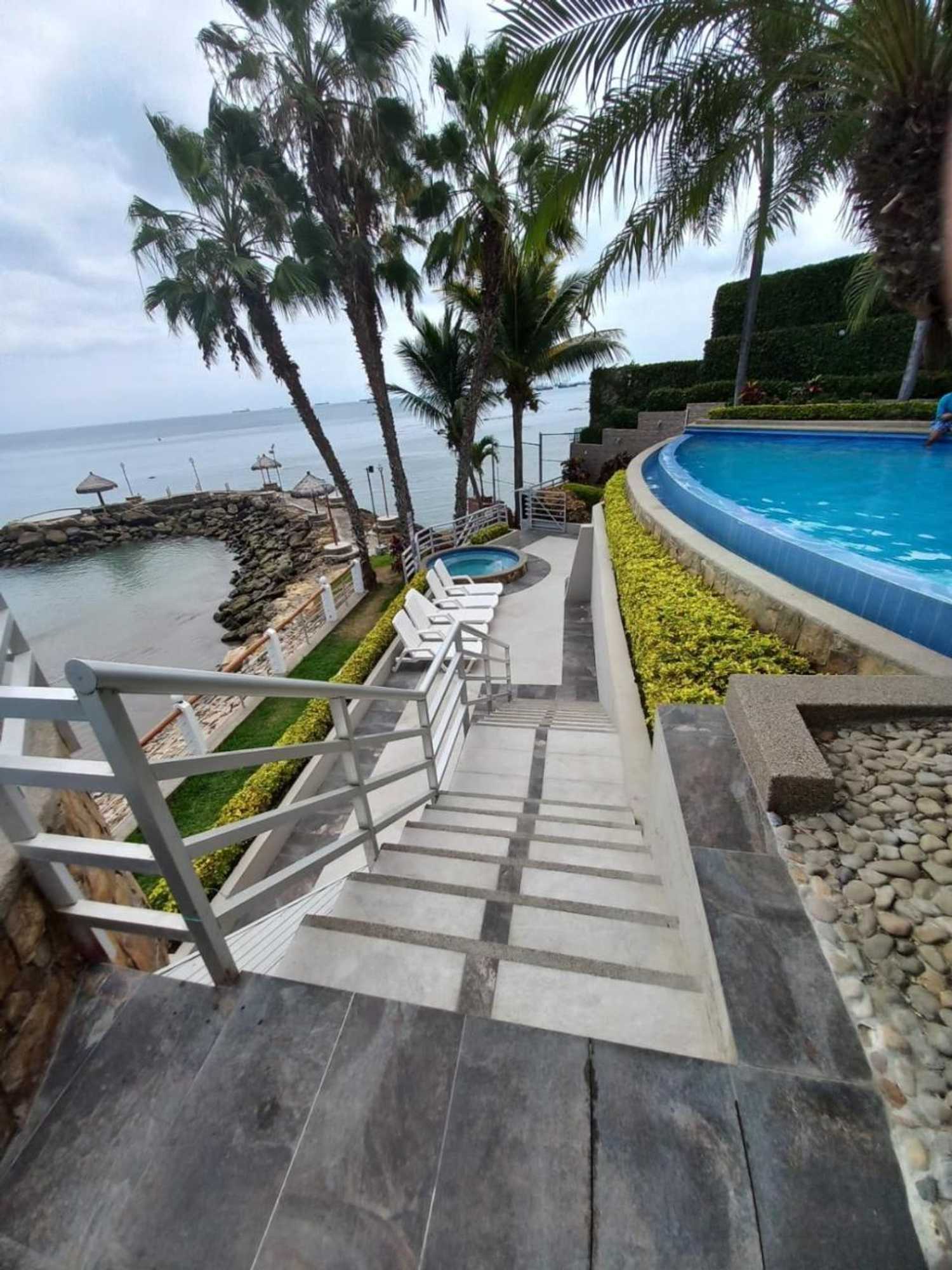 Gift card for Apartamento de Lujo al Pie Del Mar Condominio Torre Marina Gift card for Apartamento de Lujo al Pie Del Mar Condominio Torre Marina