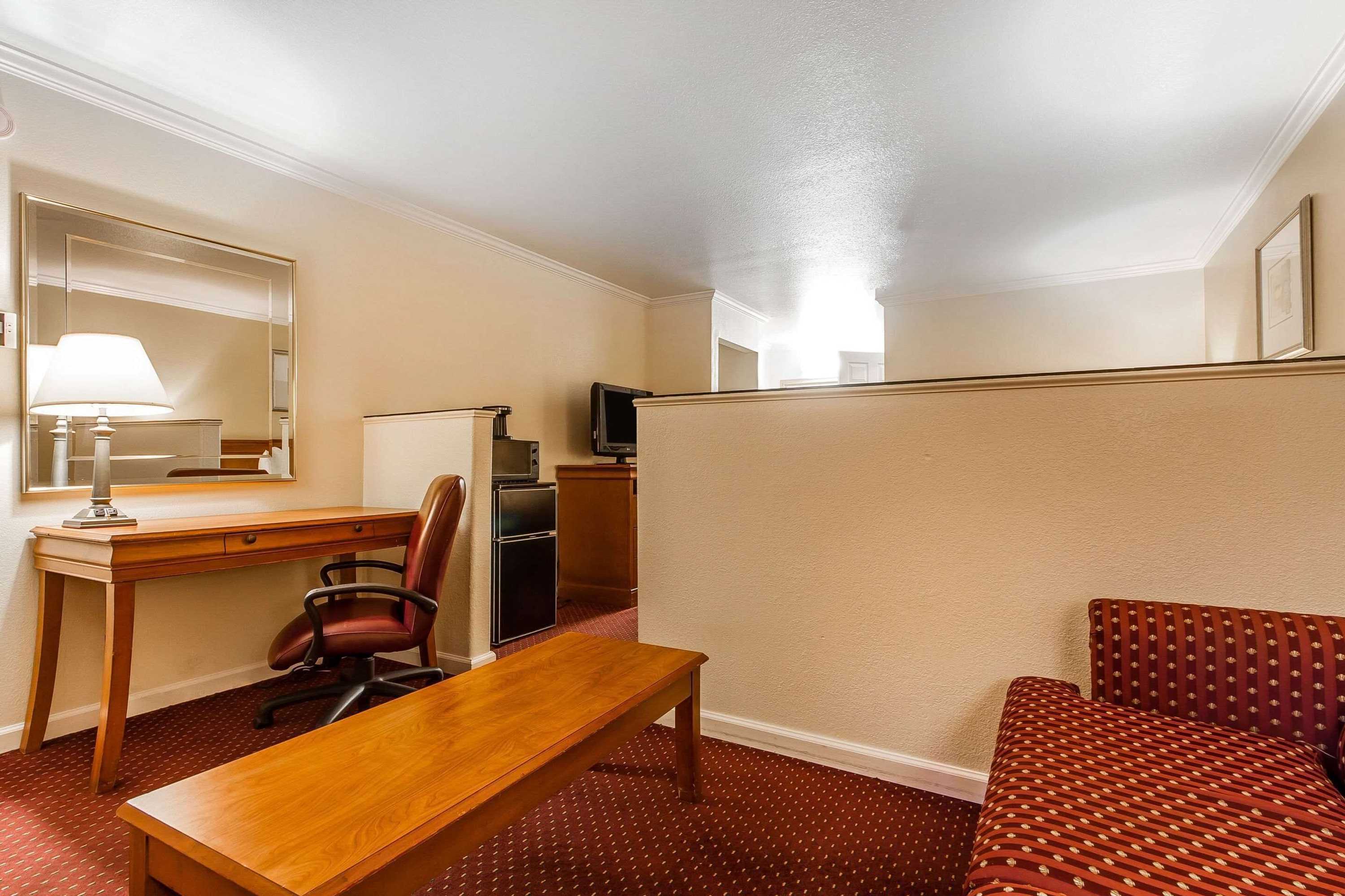 Gift card for Quality Inn And Suites Gilroy Gift card for Quality Inn And Suites Gilroy