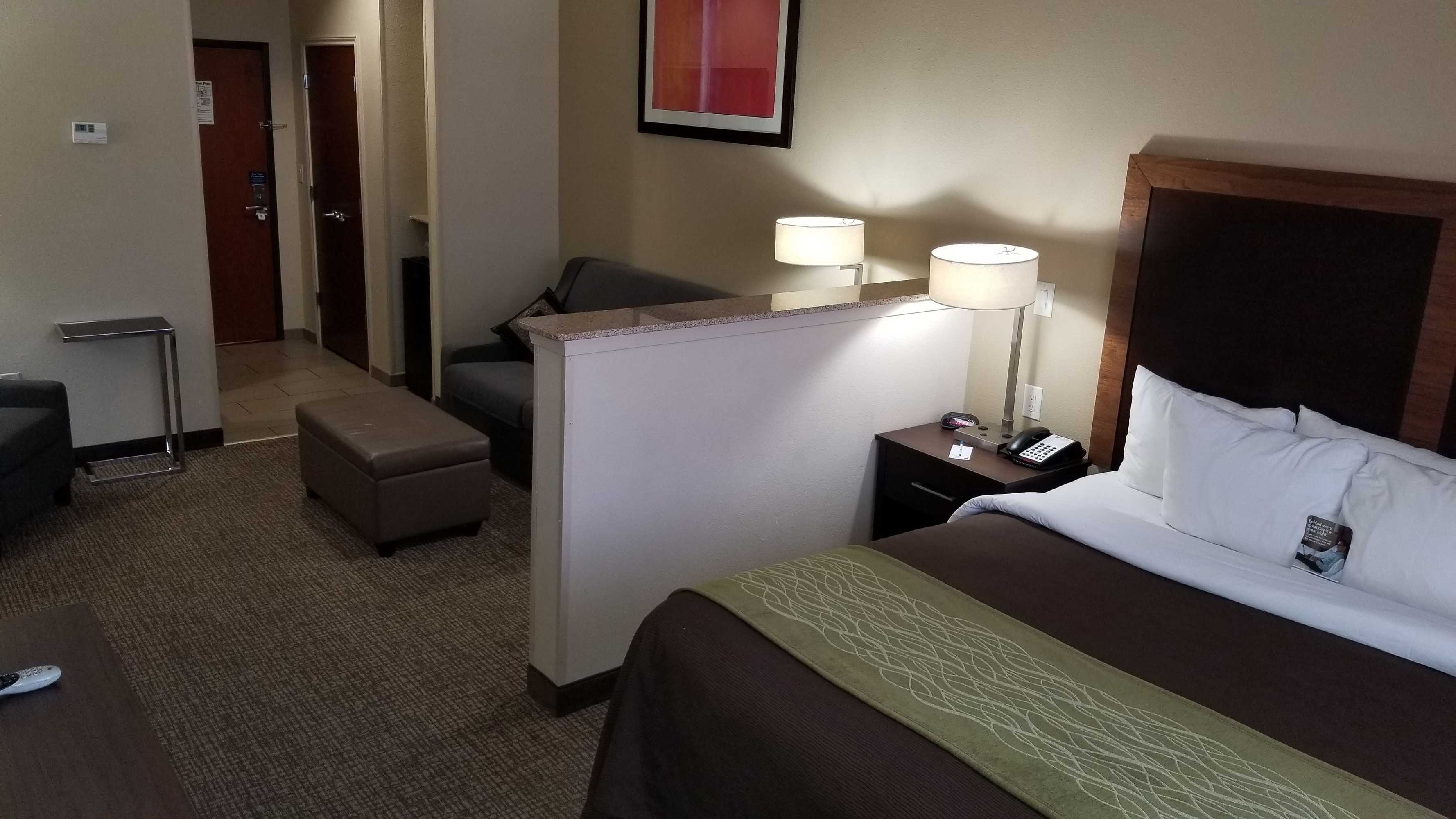 Gift card for Comfort Inn & Suites Lakeside Gift card for Comfort Inn & Suites Lakeside