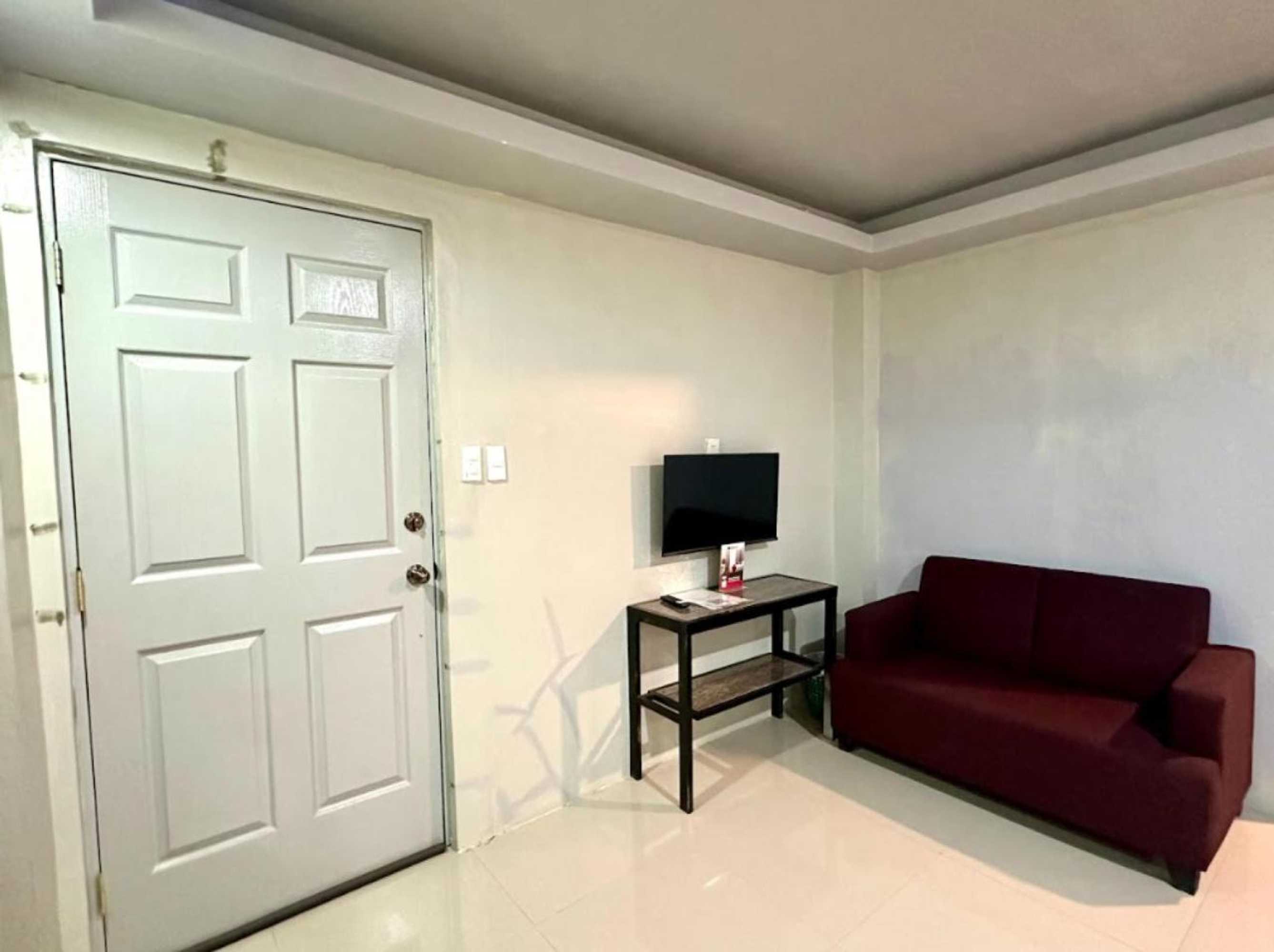 Gift card for Reddoorz at FJ Hotel Tubungan Iloilo