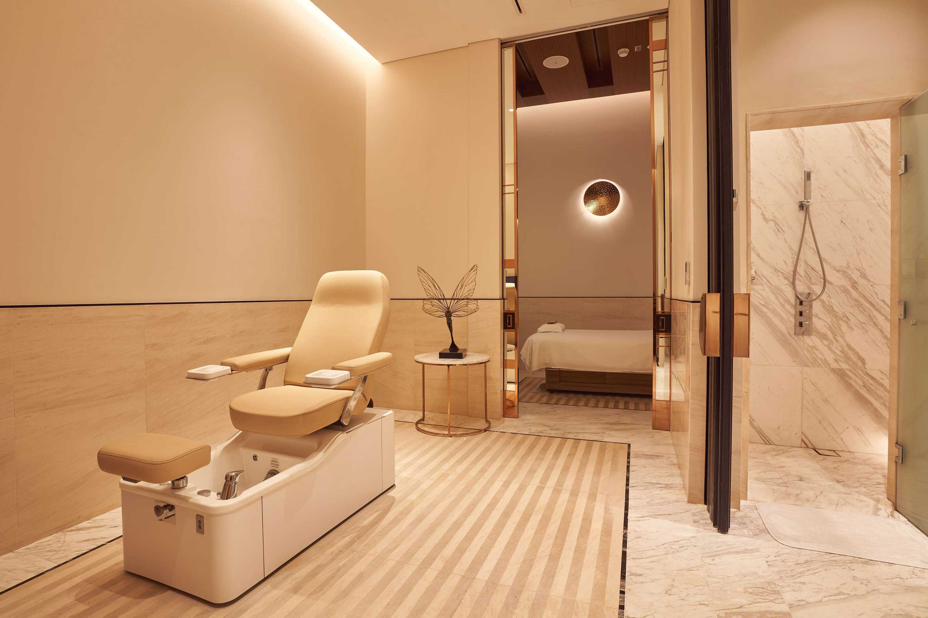 Gift card for Waldorf Astoria Dubai International Financial Centre