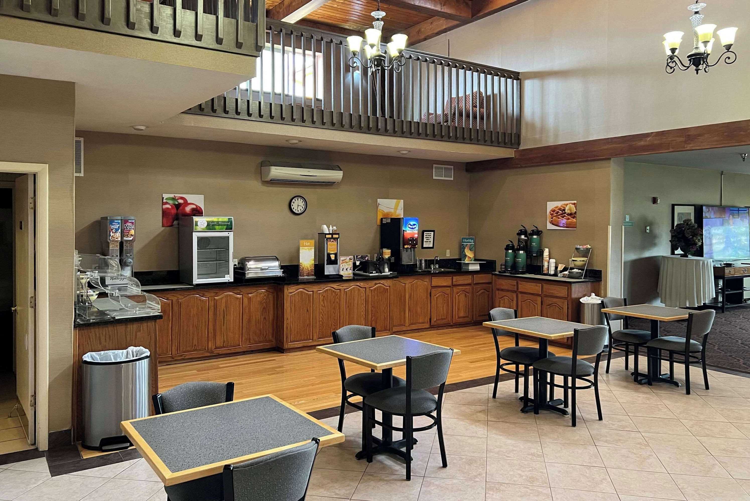 Gift card for Quality Inn & Suites Grants - I-40 Gift card for Quality Inn & Suites Grants - I-40