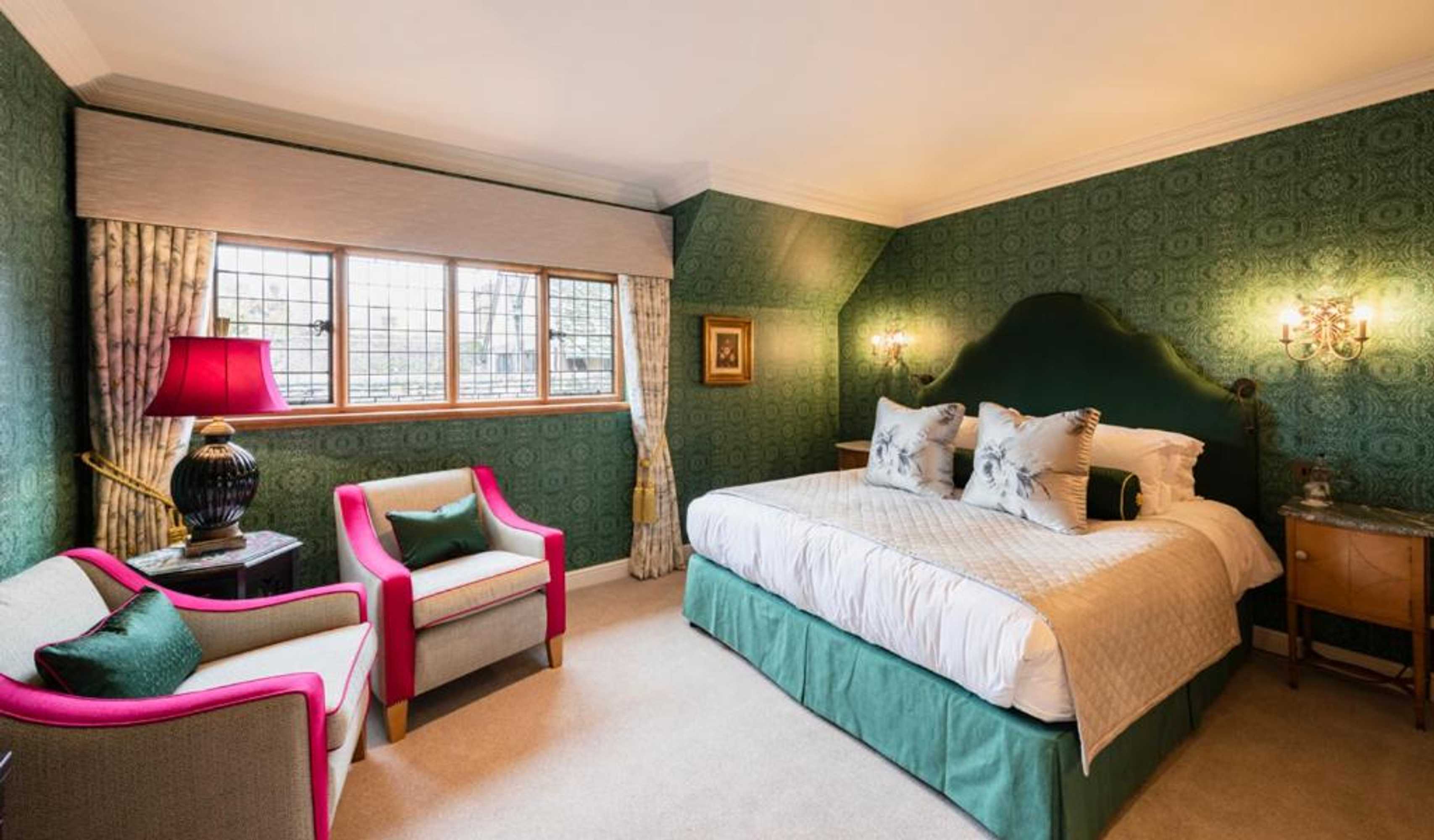 Gift card for Hever Castle Luxury Bed And Breakfast Gift card for Hever Castle Luxury Bed And Breakfast