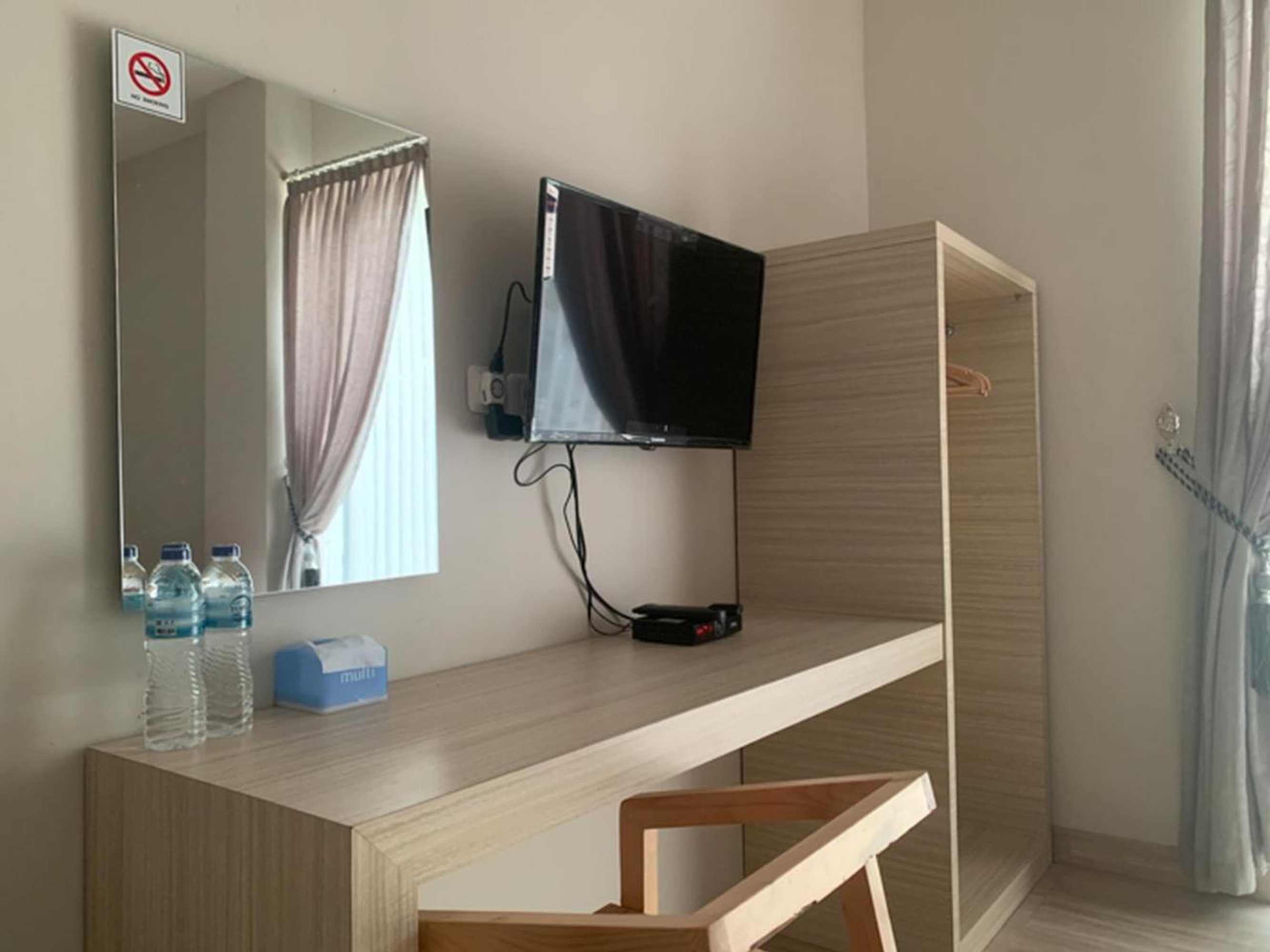 Gift card for Reddoorz Near Alun Alun Purbalingga Gift card for Reddoorz Near Alun Alun Purbalingga