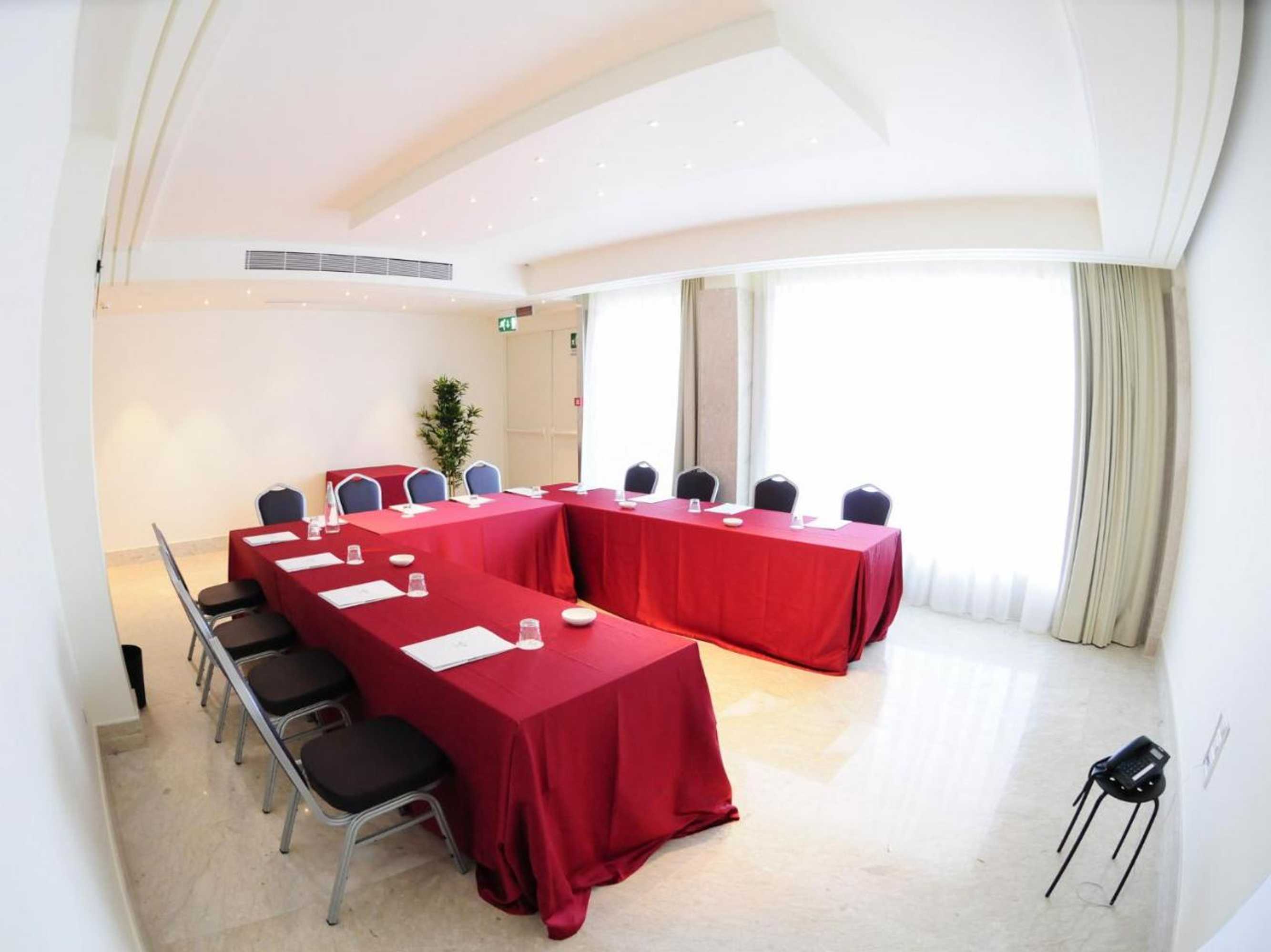 Gift card for Catania International Airport Hotel Gift card for Catania International Airport Hotel