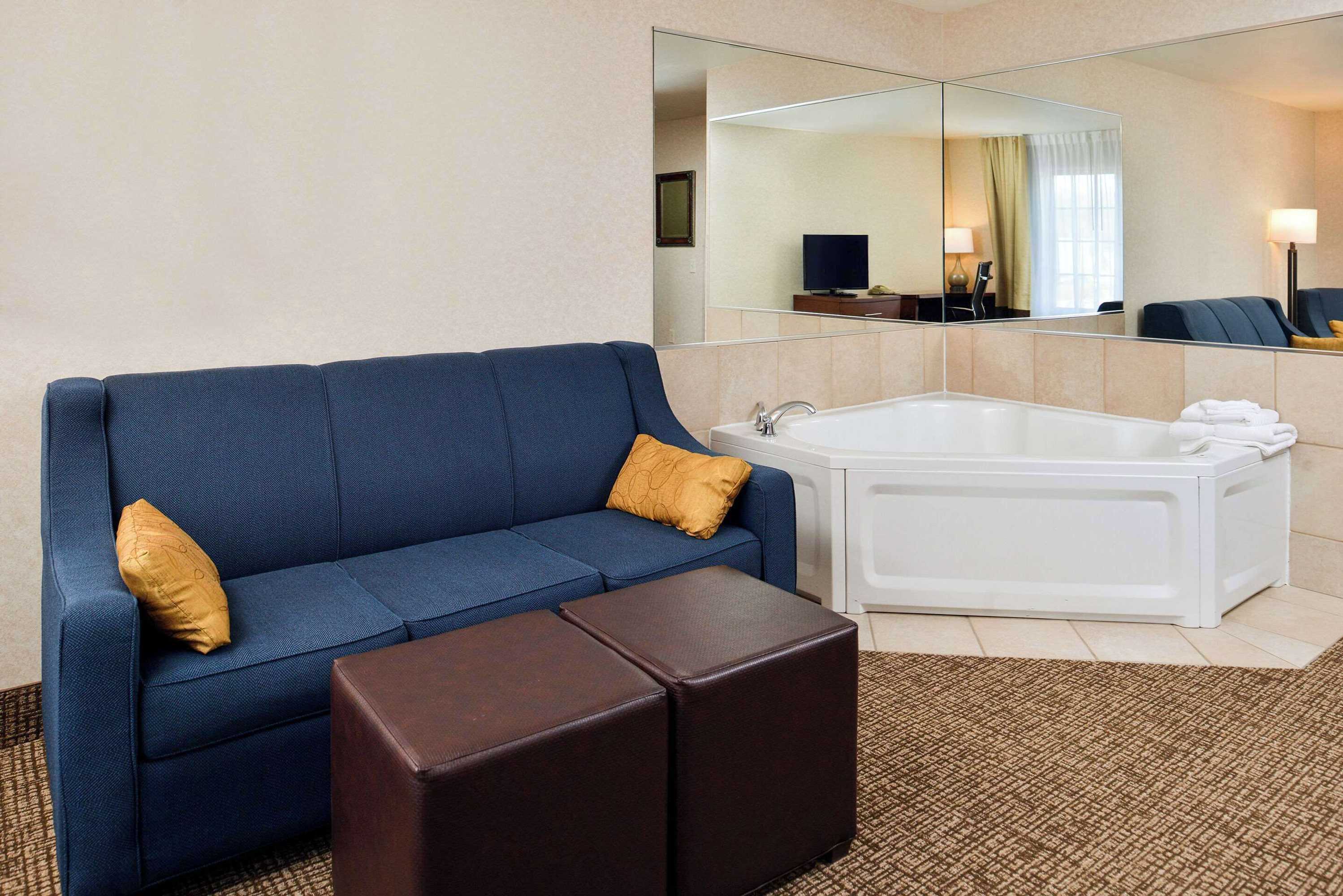 Gift card for Comfort Inn & Suites Madison North Gift card for Comfort Inn & Suites Madison North