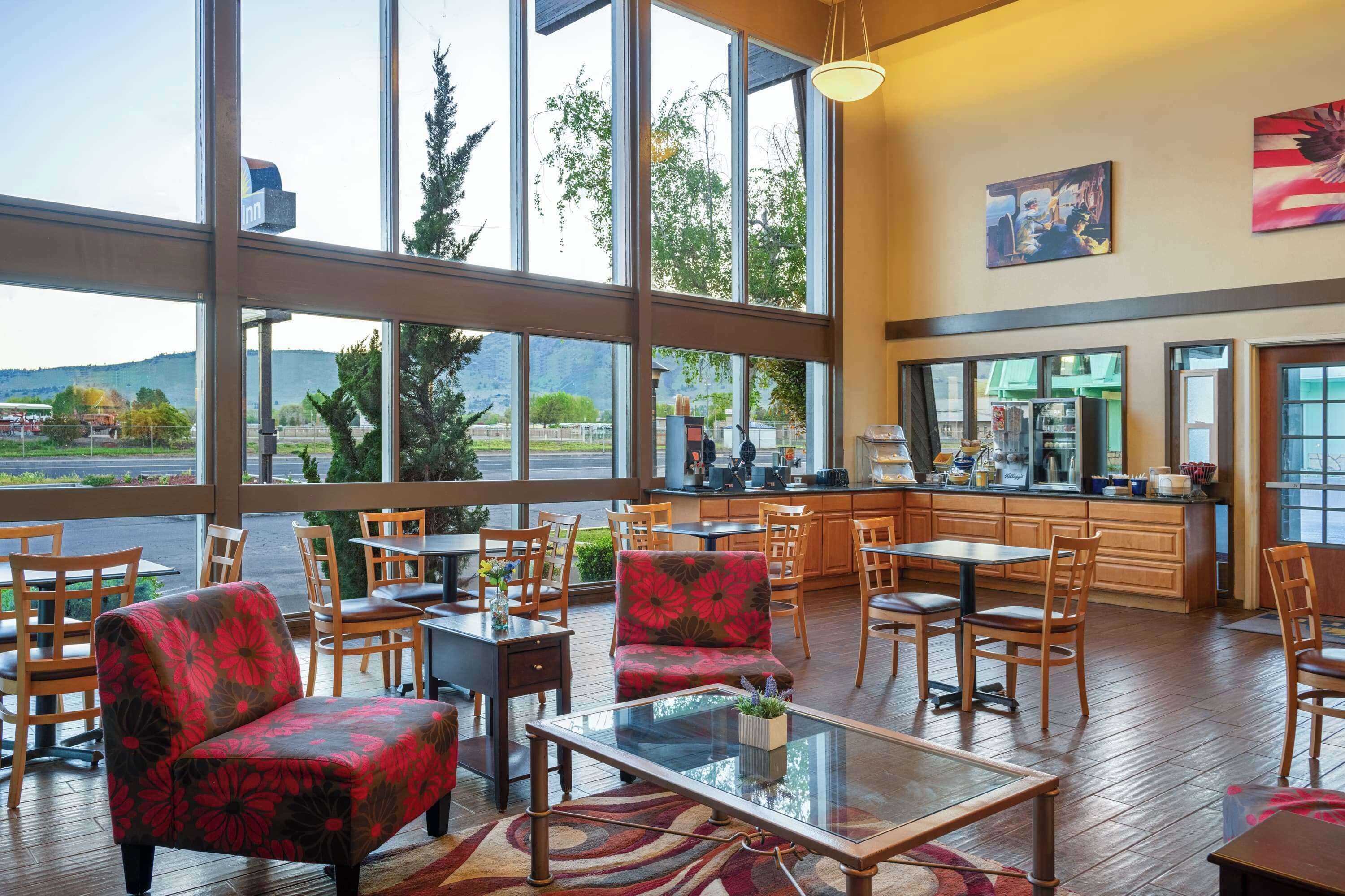 Gift card for Days Inn by Wyndham Klamath Falls Gift card for Days Inn by Wyndham Klamath Falls