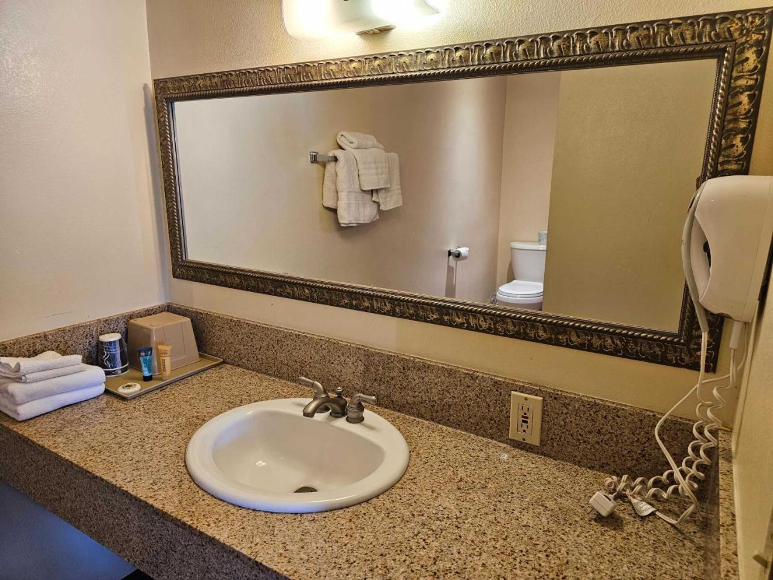 Gift card for Cle Elum Travelers Inn