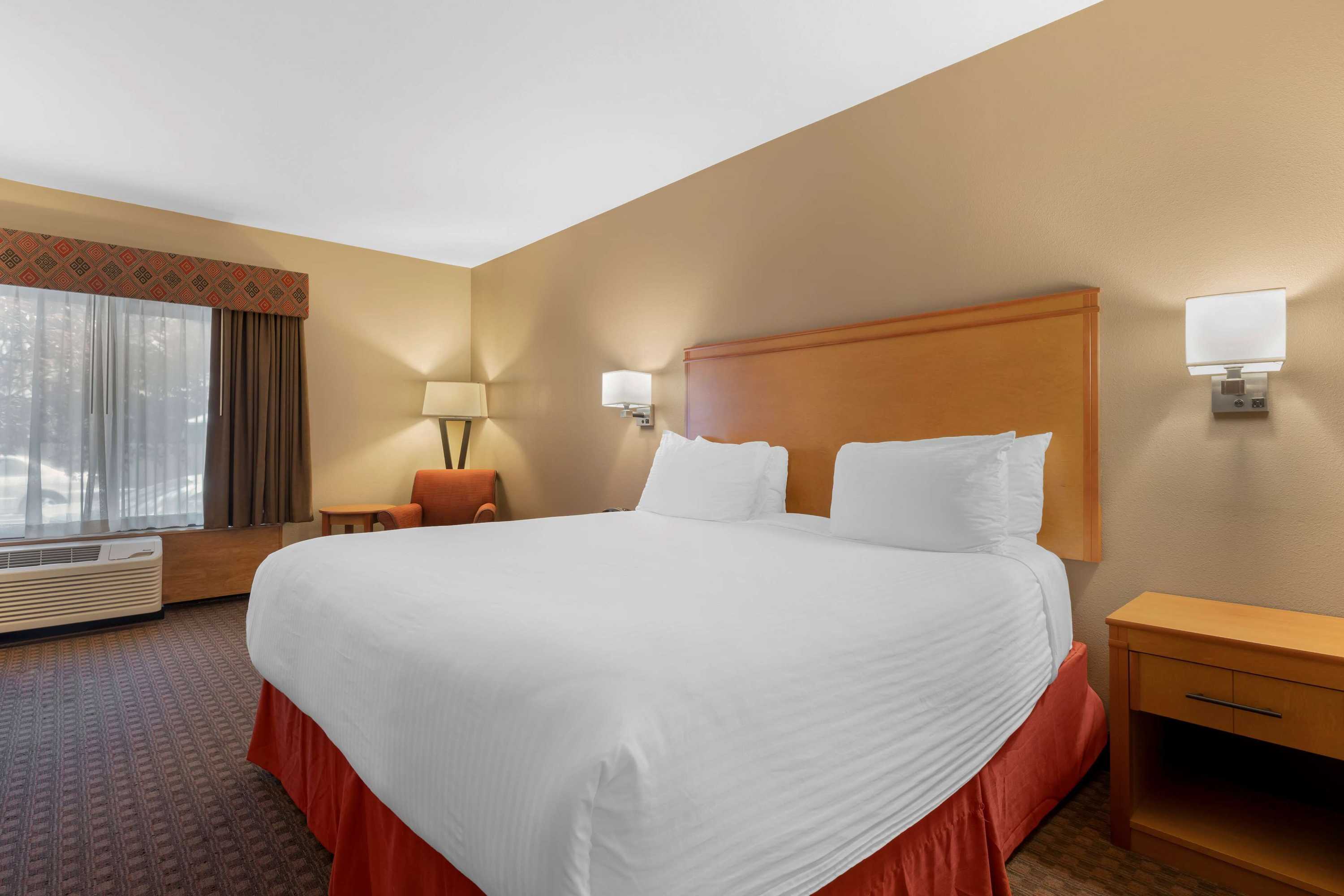 Gift card for Best Western Plus Olympic Inn Gift card for Best Western Plus Olympic Inn