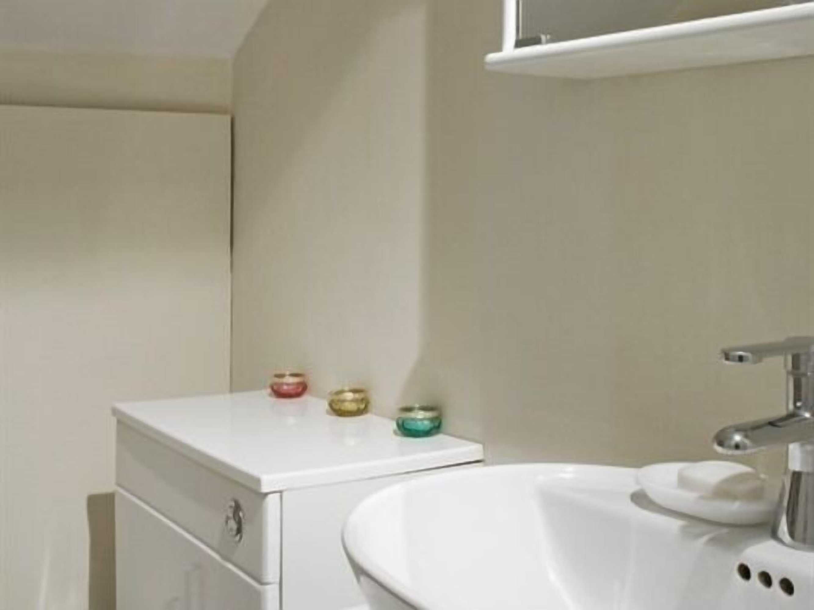 Gift card for Oaklands (self Check-In)