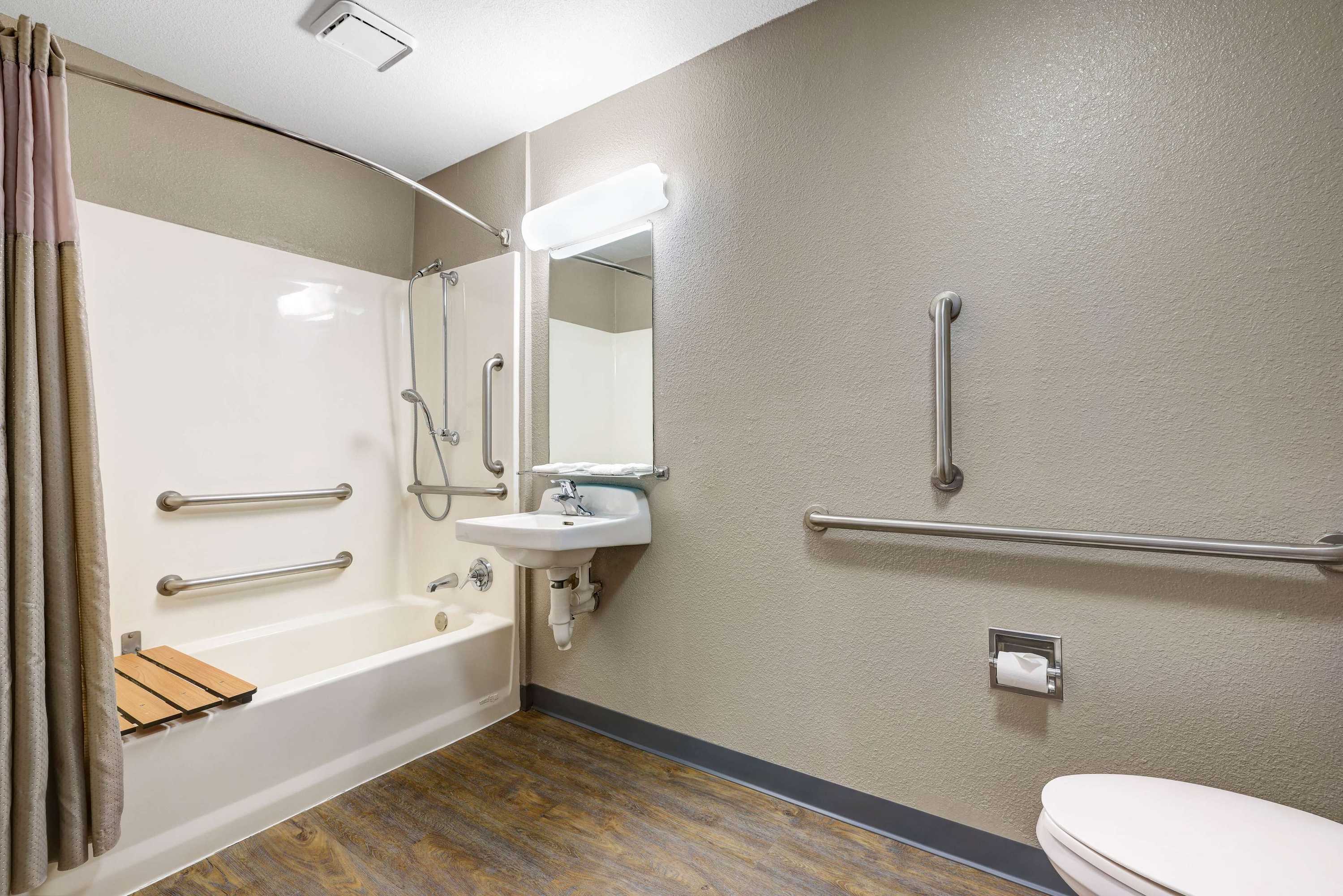Gift card for Motel 6 Seattle North Kirkland