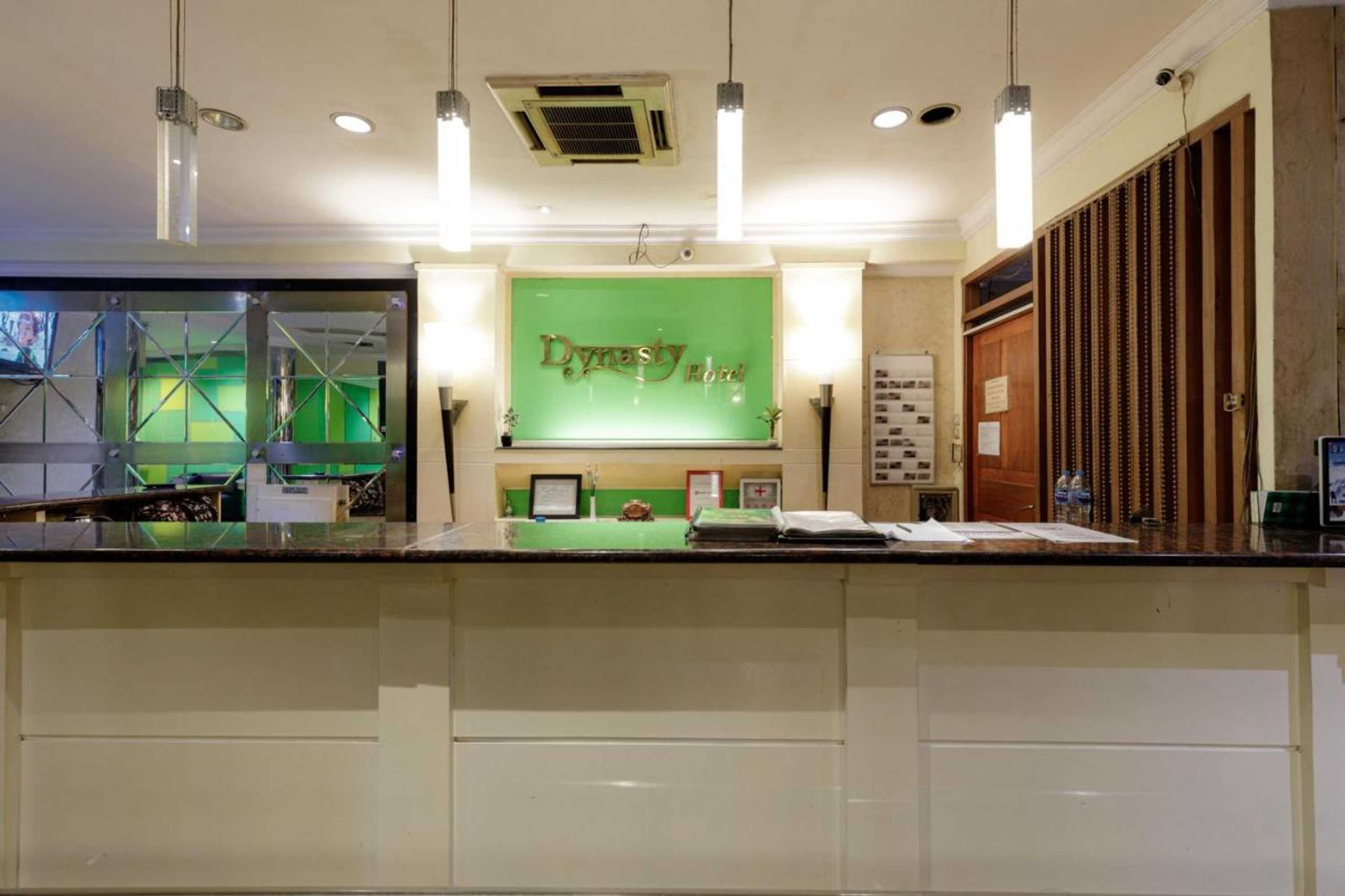 Gift card for Reddoorz Plus Near Simpang Tiga Tritayasa Cilegon