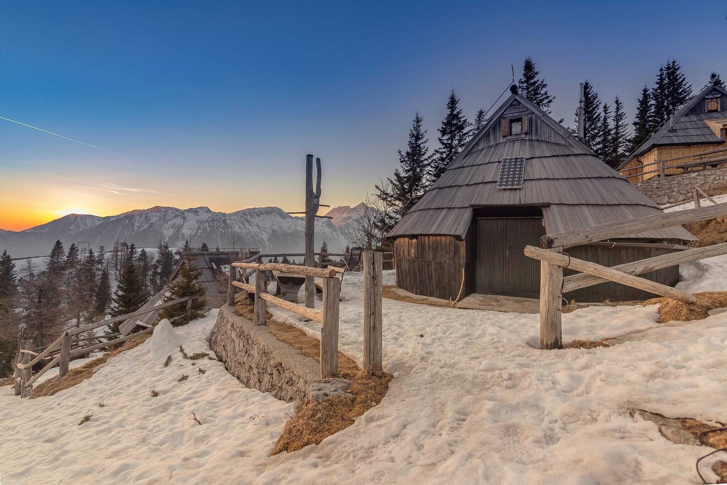 Gift card for For Lovers Of Sunsets - Chalet Resa Velika Planina Gift card for For Lovers Of Sunsets - Chalet Resa Velika Planina