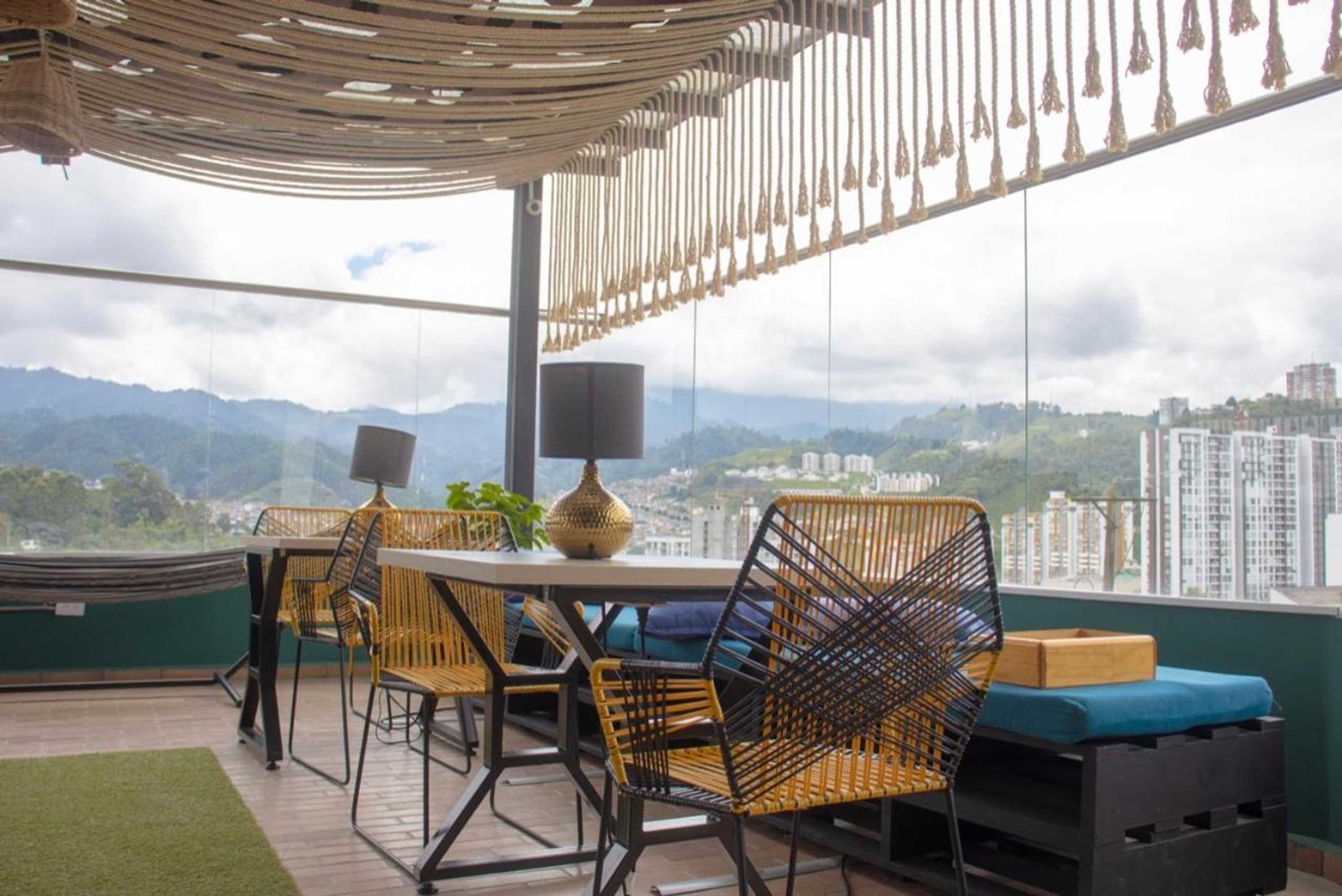 Gift card for Apartahotel Millennials, Moderno y Acogedor en el Sector Del Cable y Cerca al Estadio Gift card for Apartahotel Millennials, Moderno y Acogedor en el Sector Del Cable y Cerca al Estadio