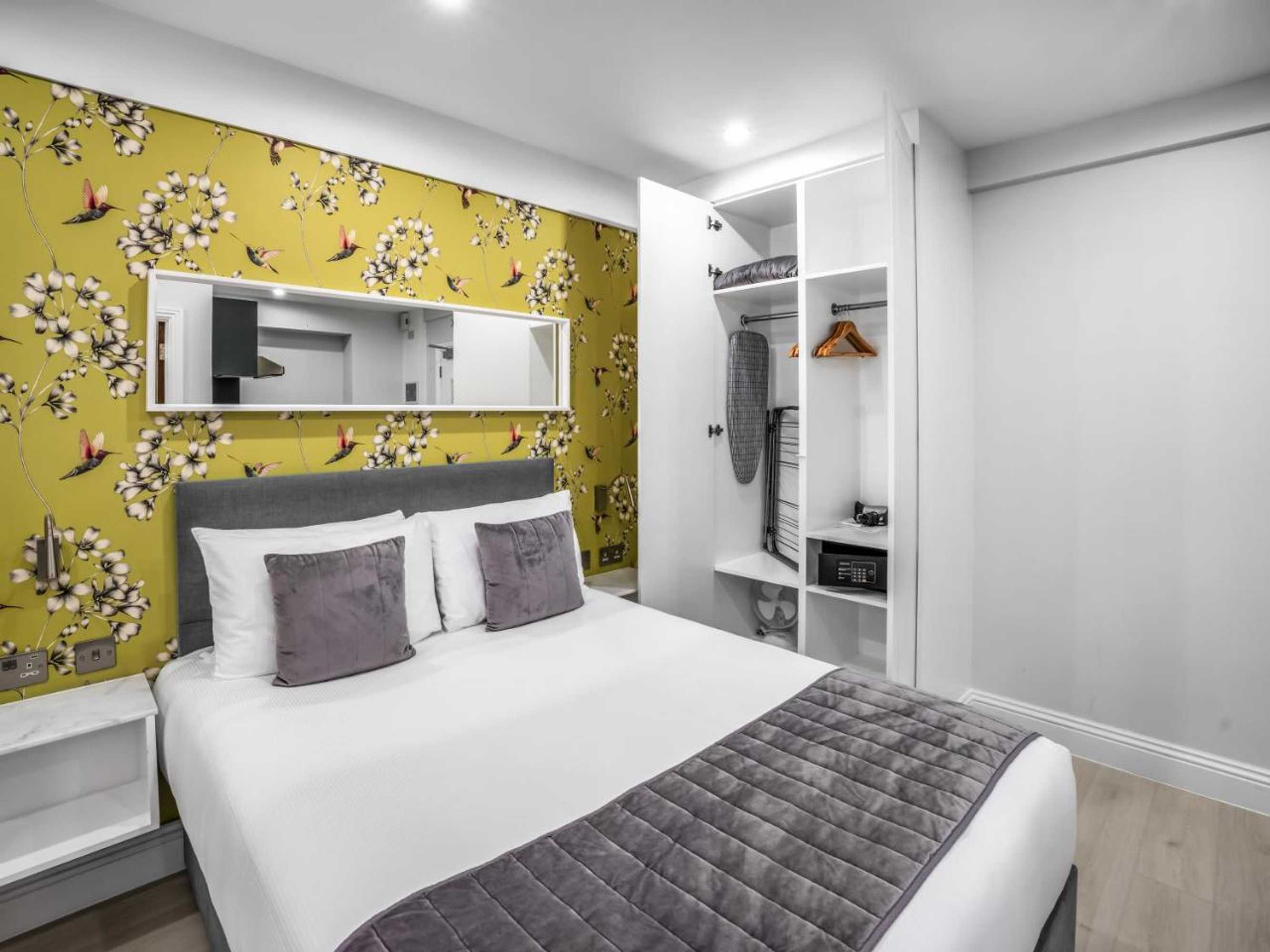 Gift card for Chelsea Cloisters Serviced Apartments Gift card for Chelsea Cloisters Serviced Apartments
