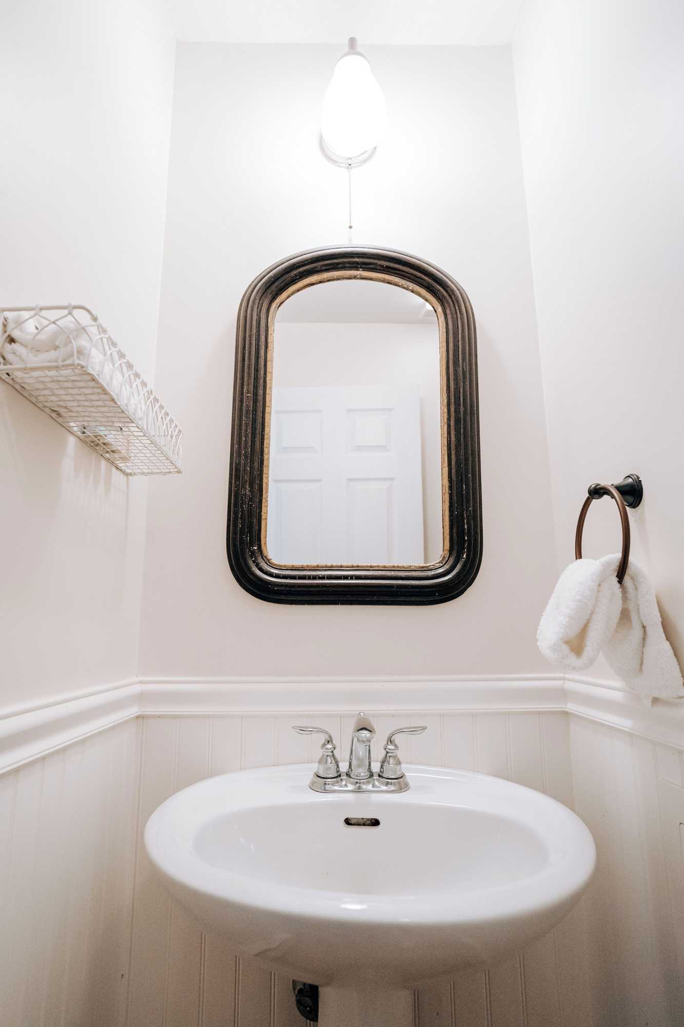 Gift card for Hollyhedge Estate