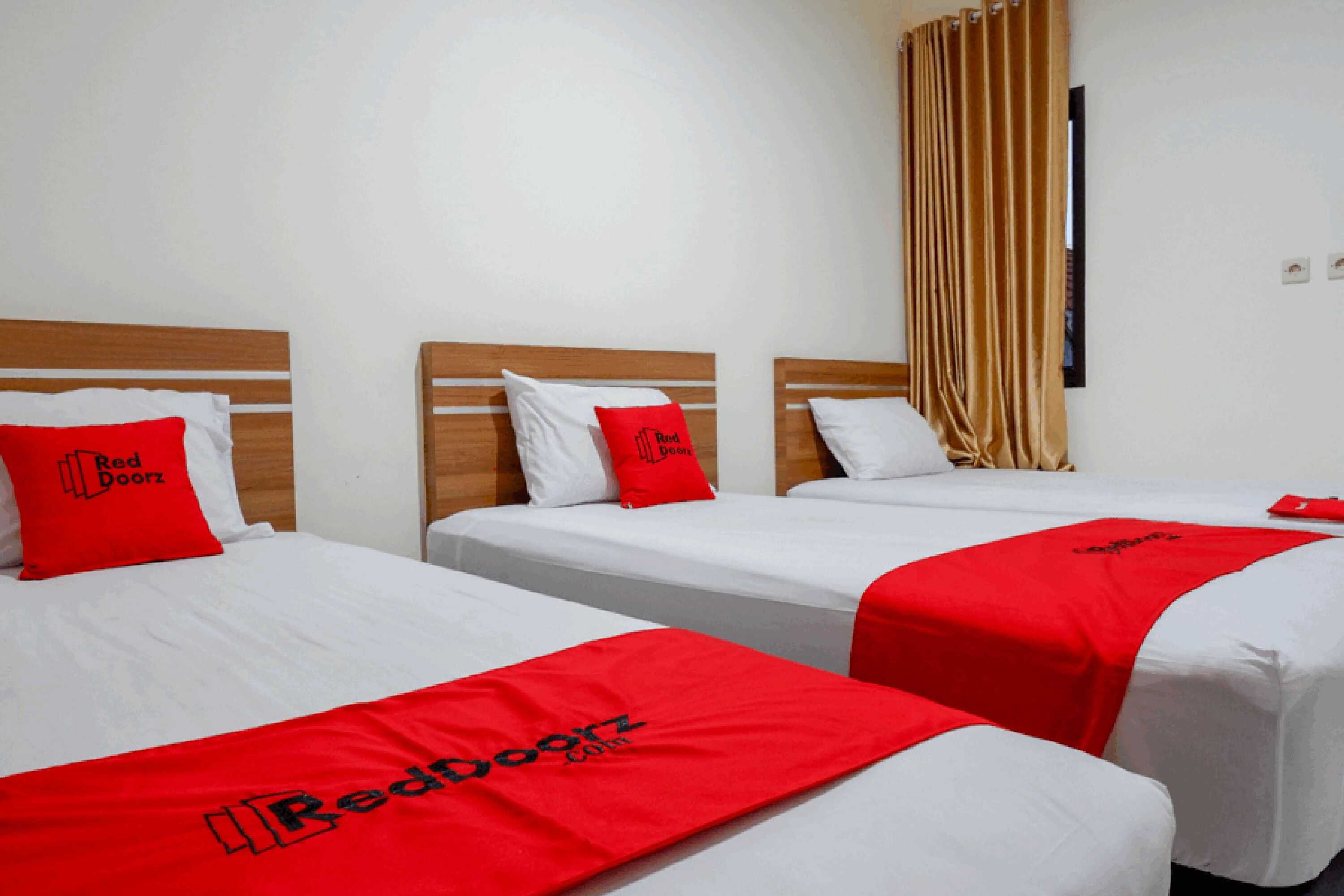 Gift card for Reddoorz Near Living Plaza Purwokerto Gift card for Reddoorz Near Living Plaza Purwokerto