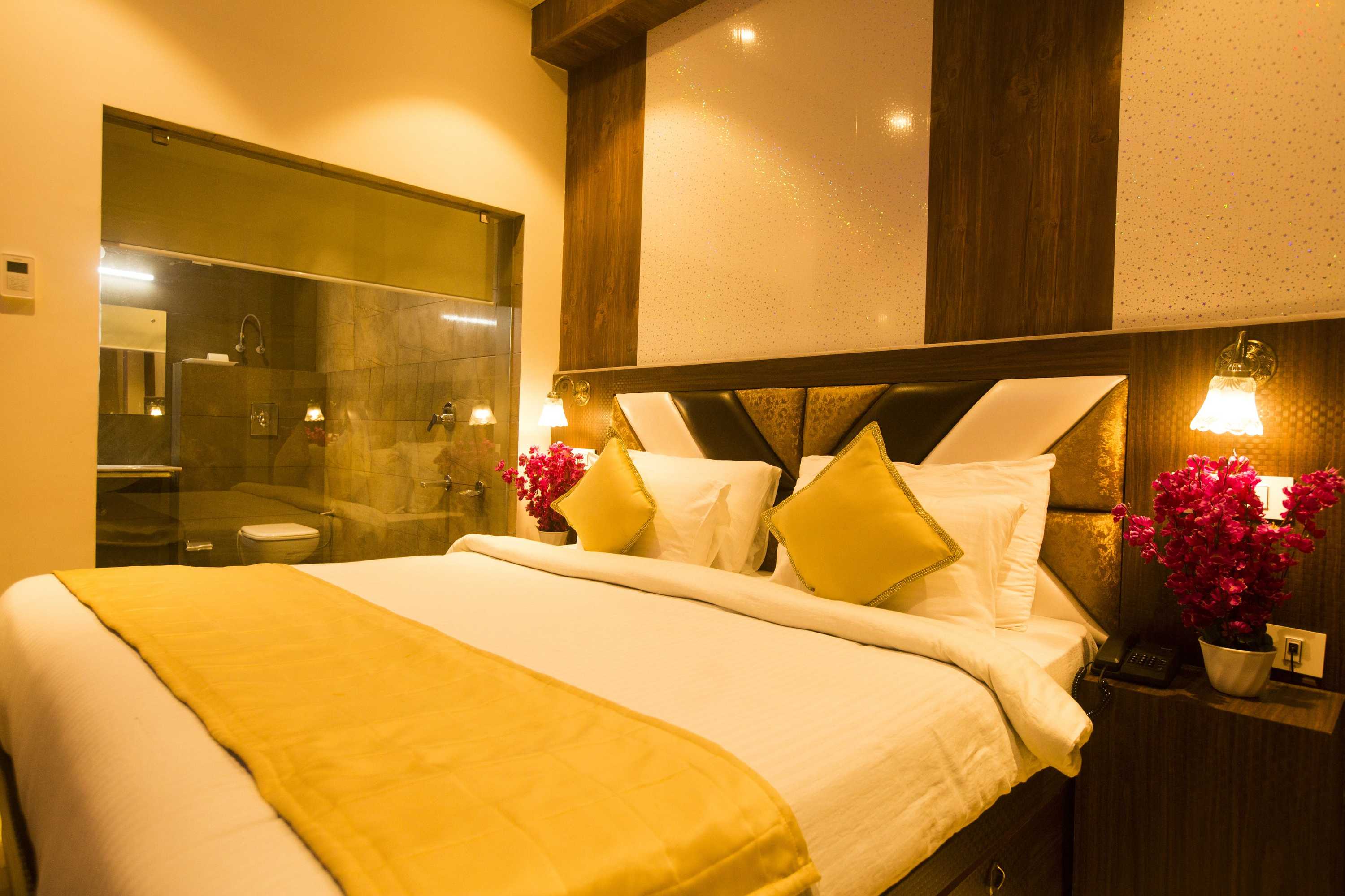 Gift card for Hotel Kings Regency Gift card for Hotel Kings Regency