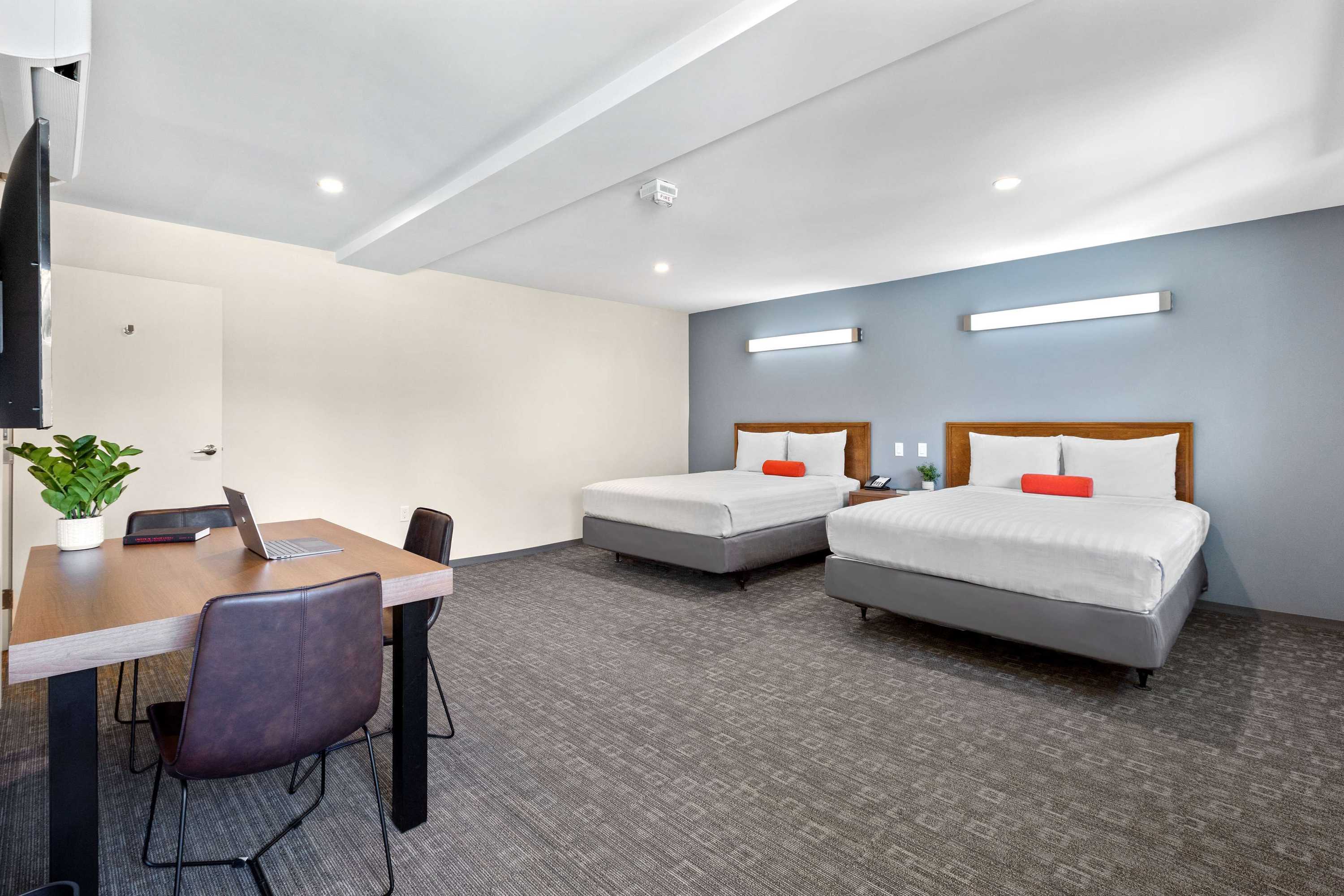 Gift card for Good Nite Inn - Calabasas Gift card for Good Nite Inn - Calabasas