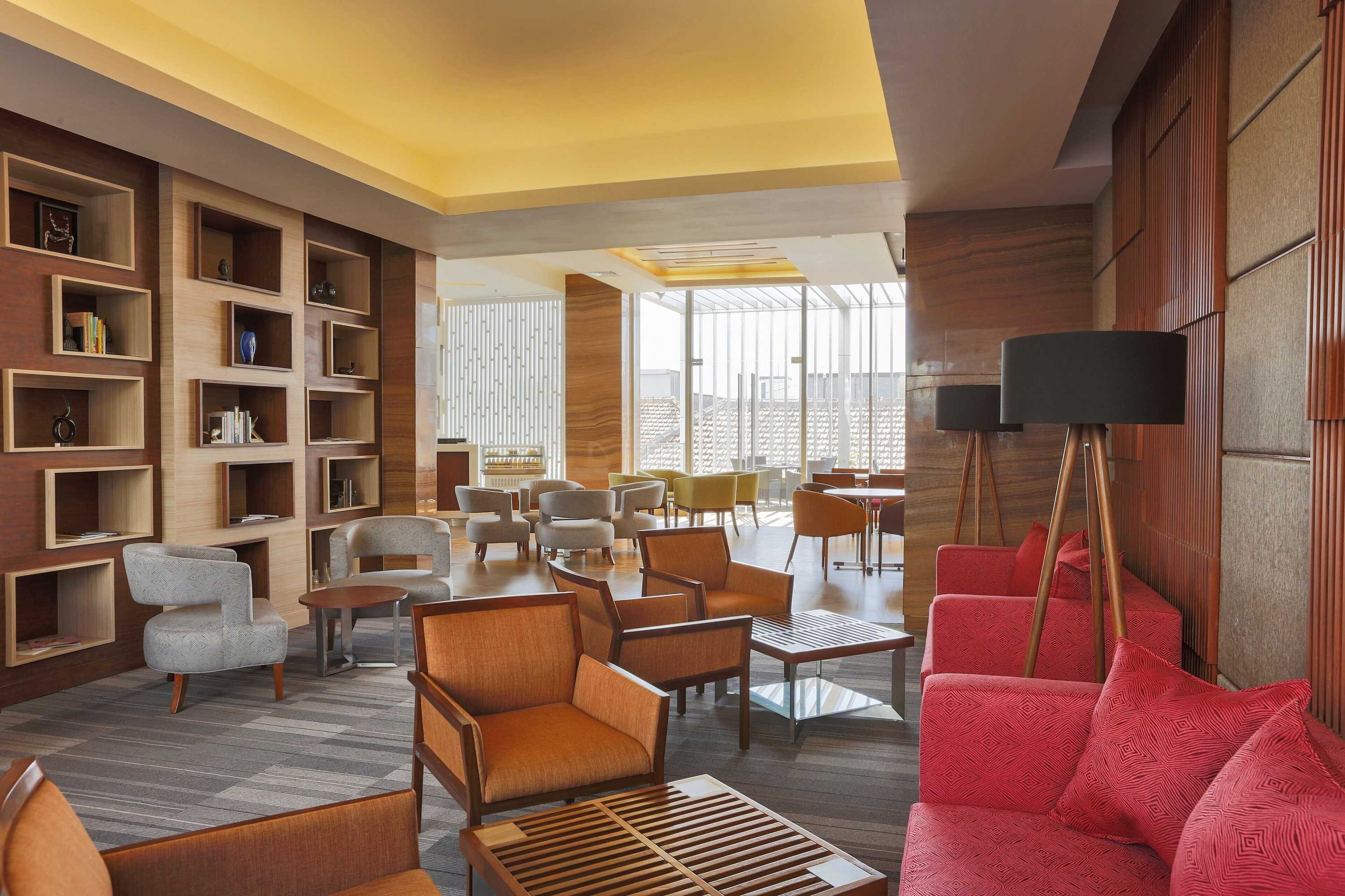 Gift card for Holiday Inn Express Semarang Simpang Lima by Ihg Gift card for Holiday Inn Express Semarang Simpang Lima by Ihg