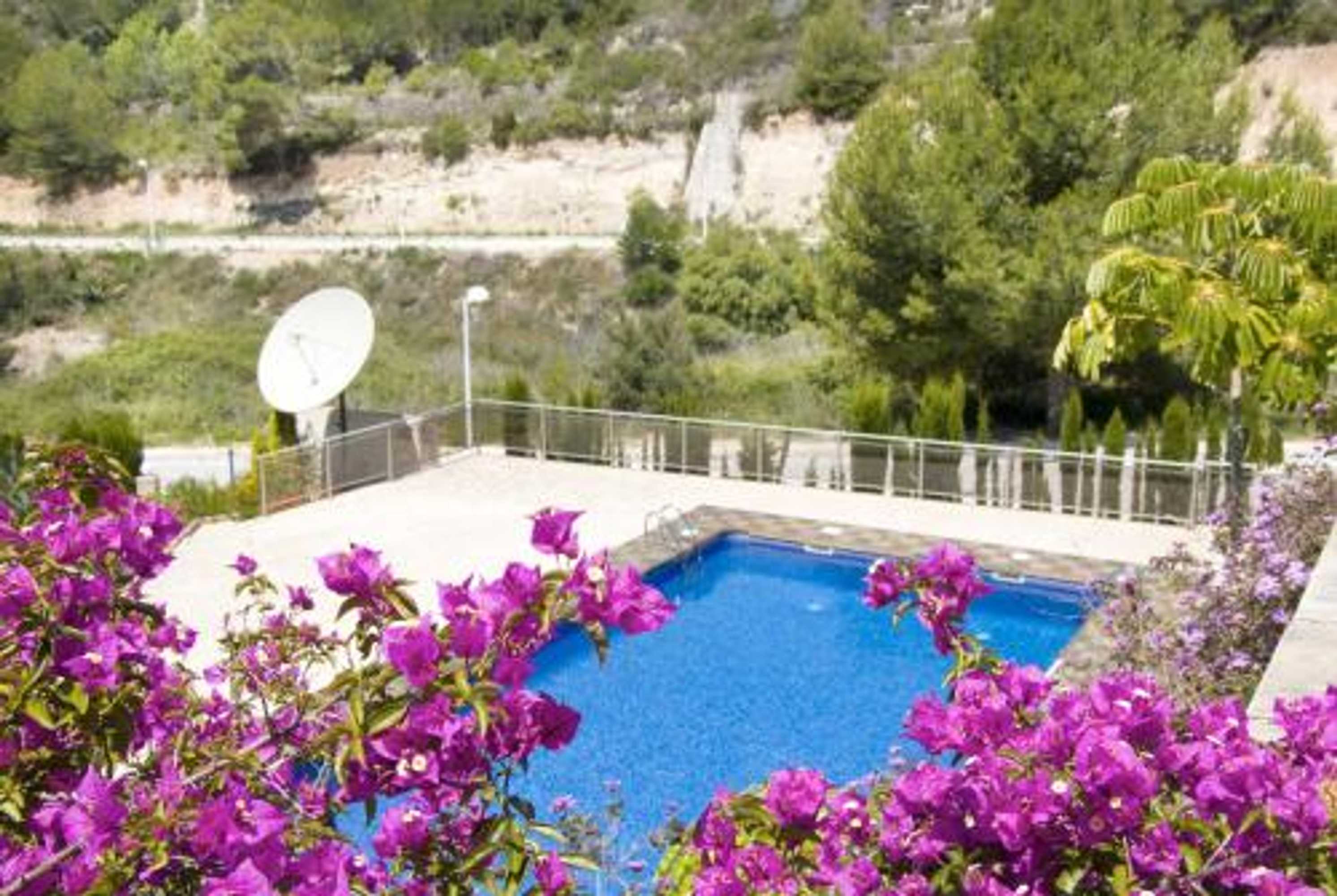 Gift card for Villa Alegre Playa Calpe Grupo Terra de Mar, Alojamientos Con Encanto Gift card for Villa Alegre Playa Calpe Grupo Terra de Mar, Alojamientos Con Encanto