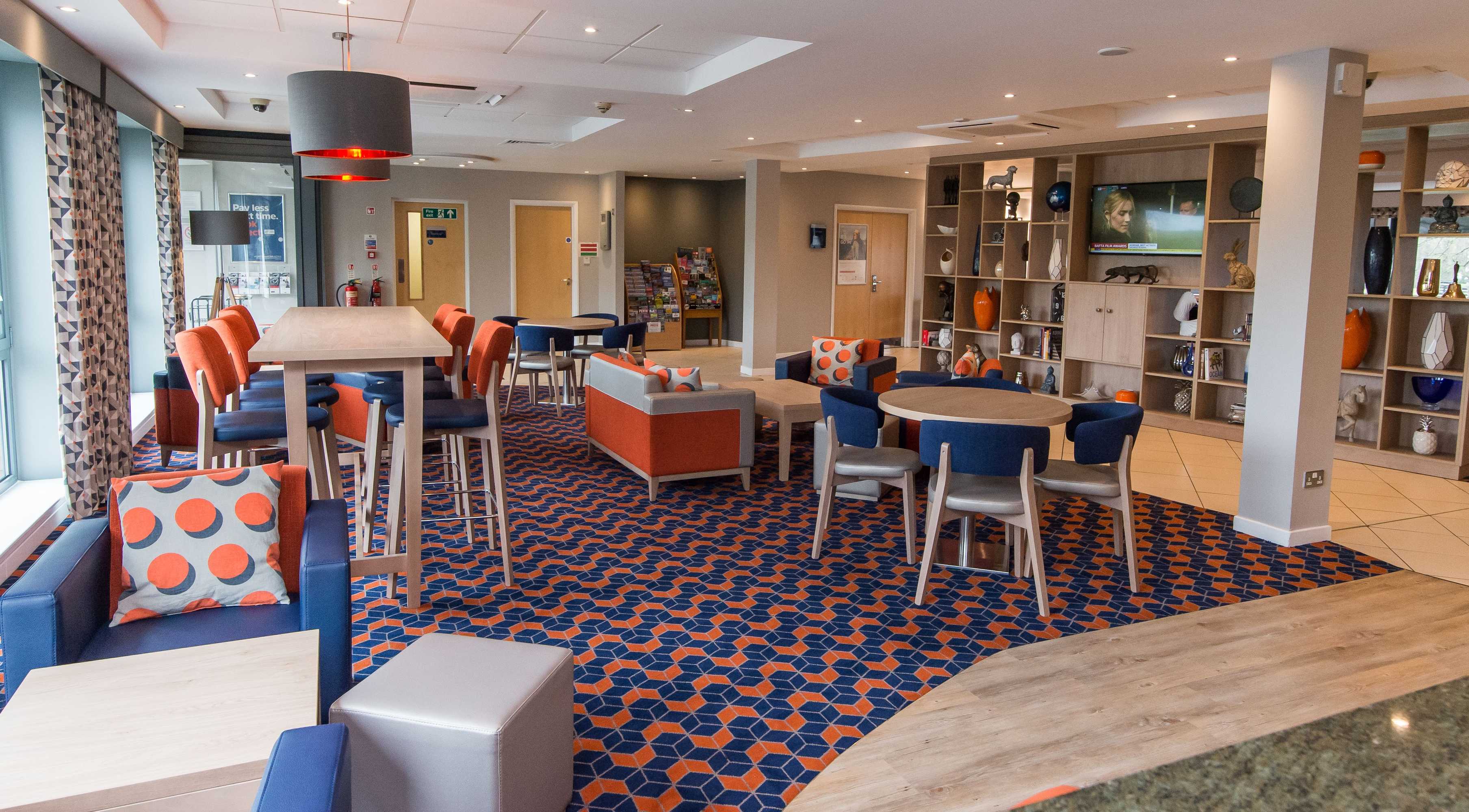 Gift card for Holiday Inn Express Dunfermline by Ihg Gift card for Holiday Inn Express Dunfermline by Ihg