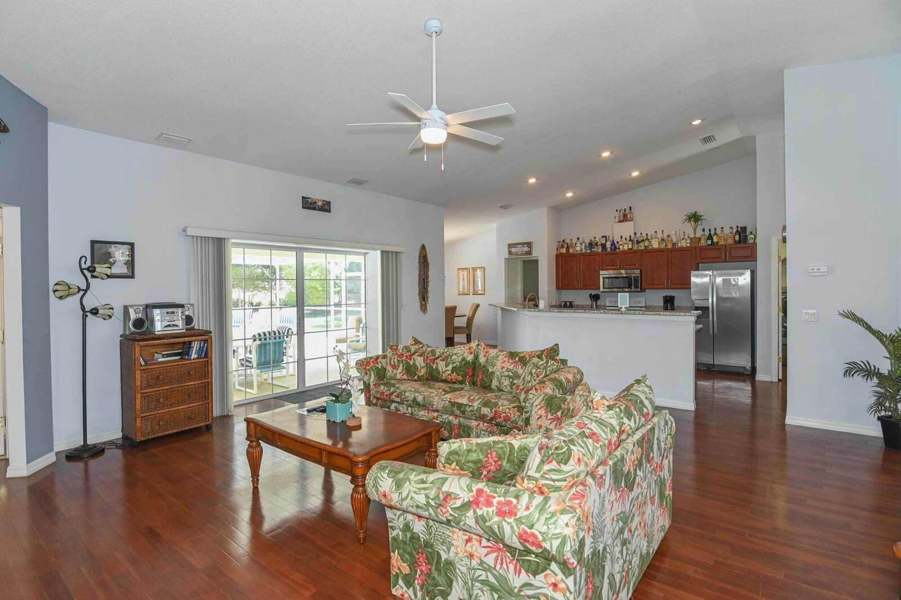 Gift card for Family Vacations 5 Bedroom Poolhome Gift card for Family Vacations 5 Bedroom Poolhome