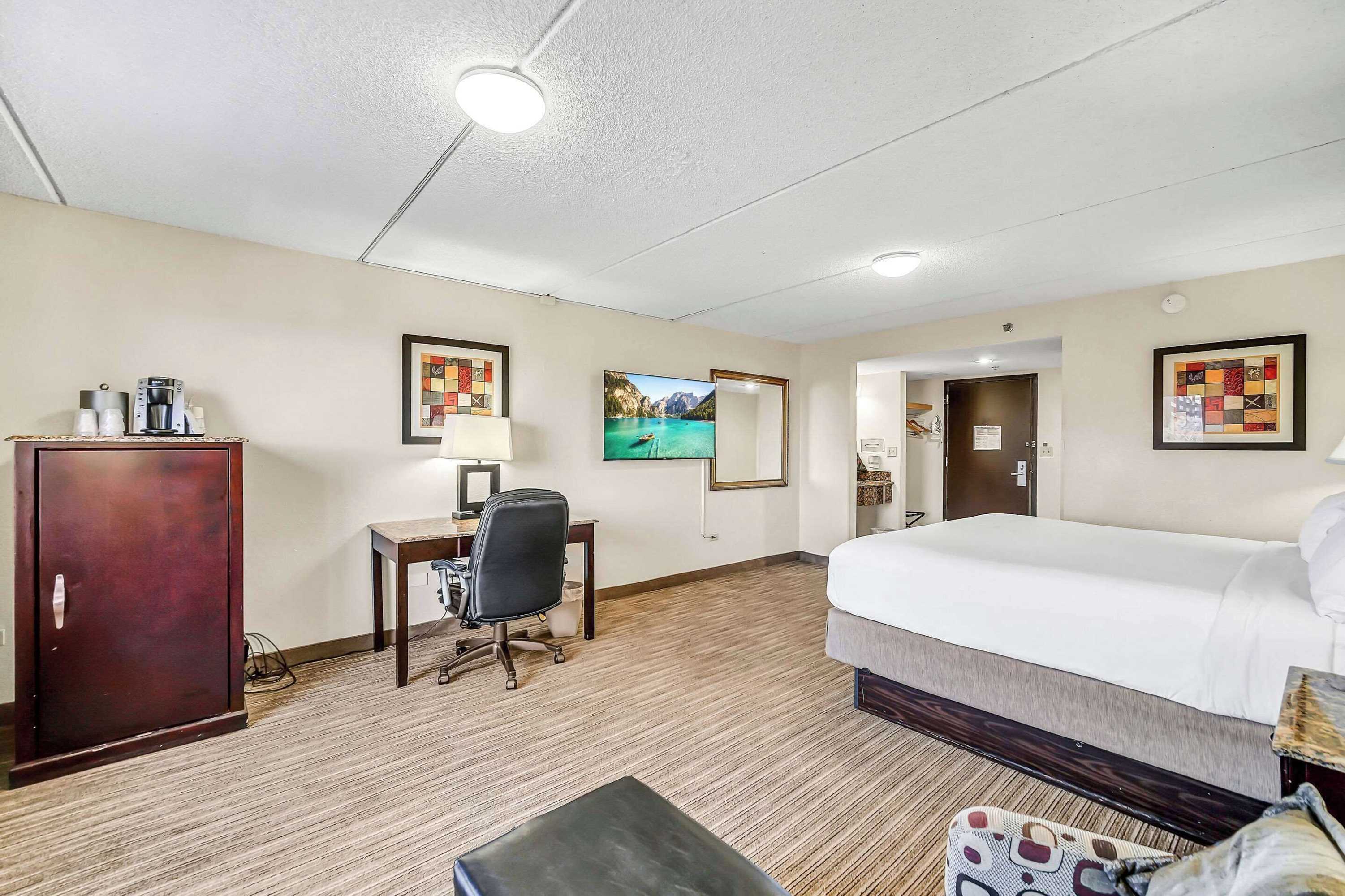 Gift card for Radisson Hotel Schaumburg Gift card for Radisson Hotel Schaumburg