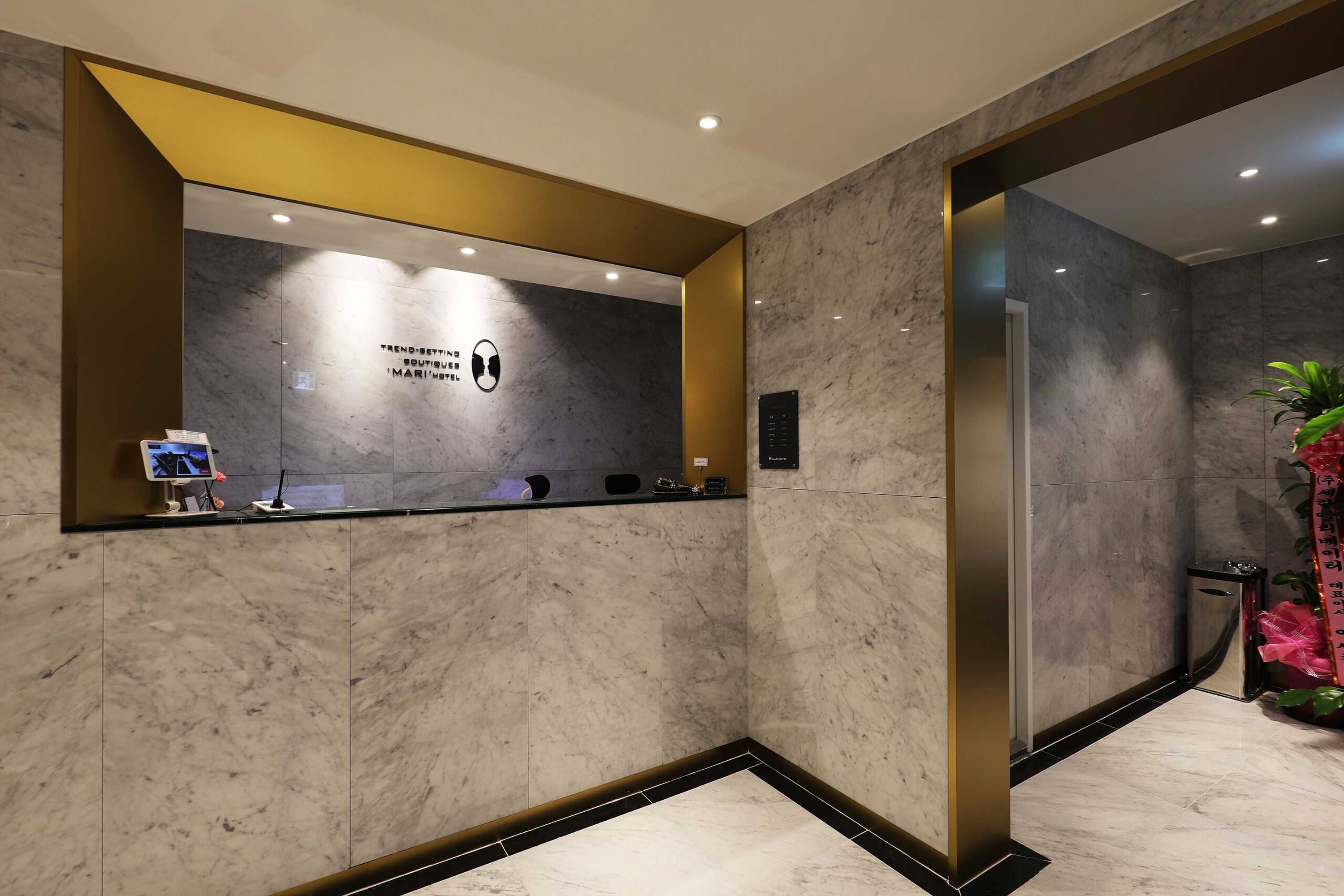 Gift card for Mari Hotel