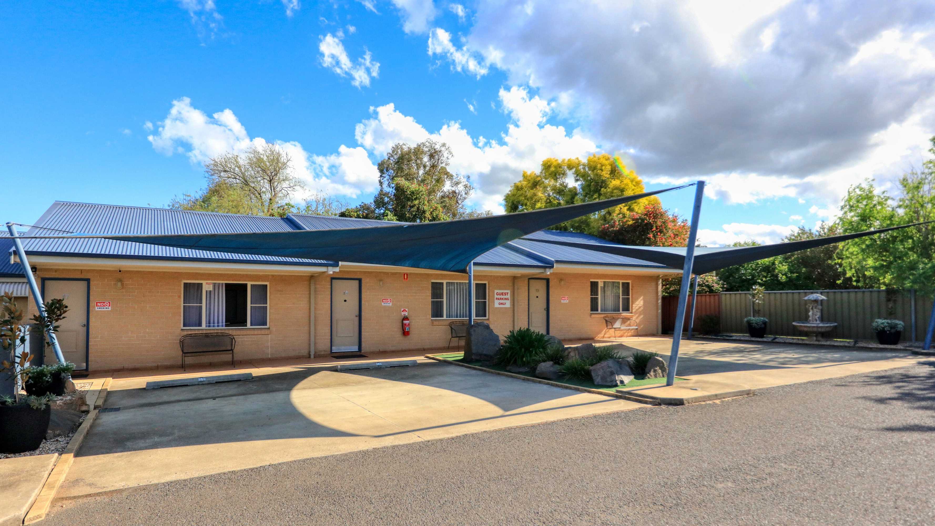 Gift card for Edward Parry Motel & Apartments Gift card for Edward Parry Motel & Apartments