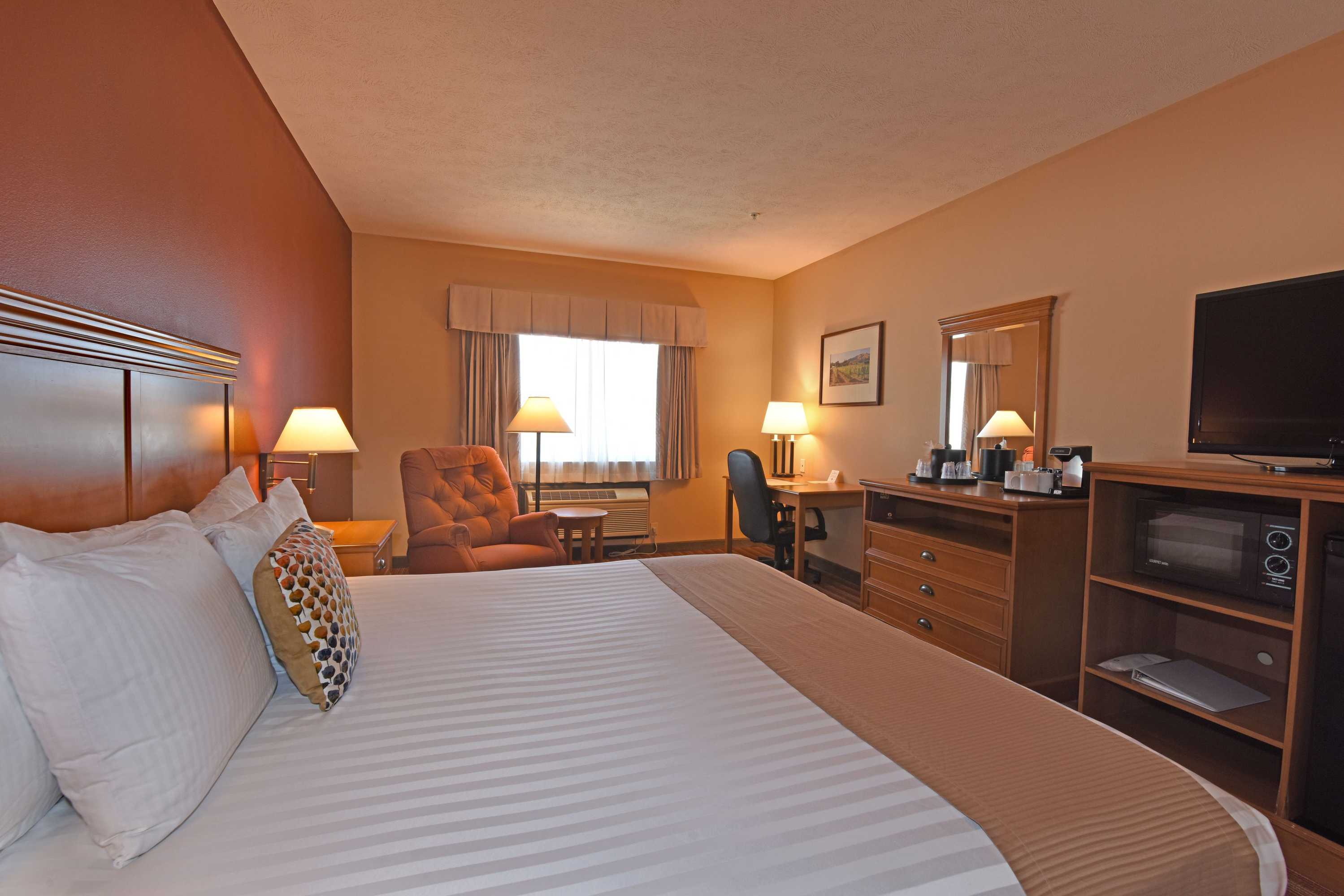 Gift card for Best Western Plus The Inn at Horse Heaven Gift card for Best Western Plus The Inn at Horse Heaven