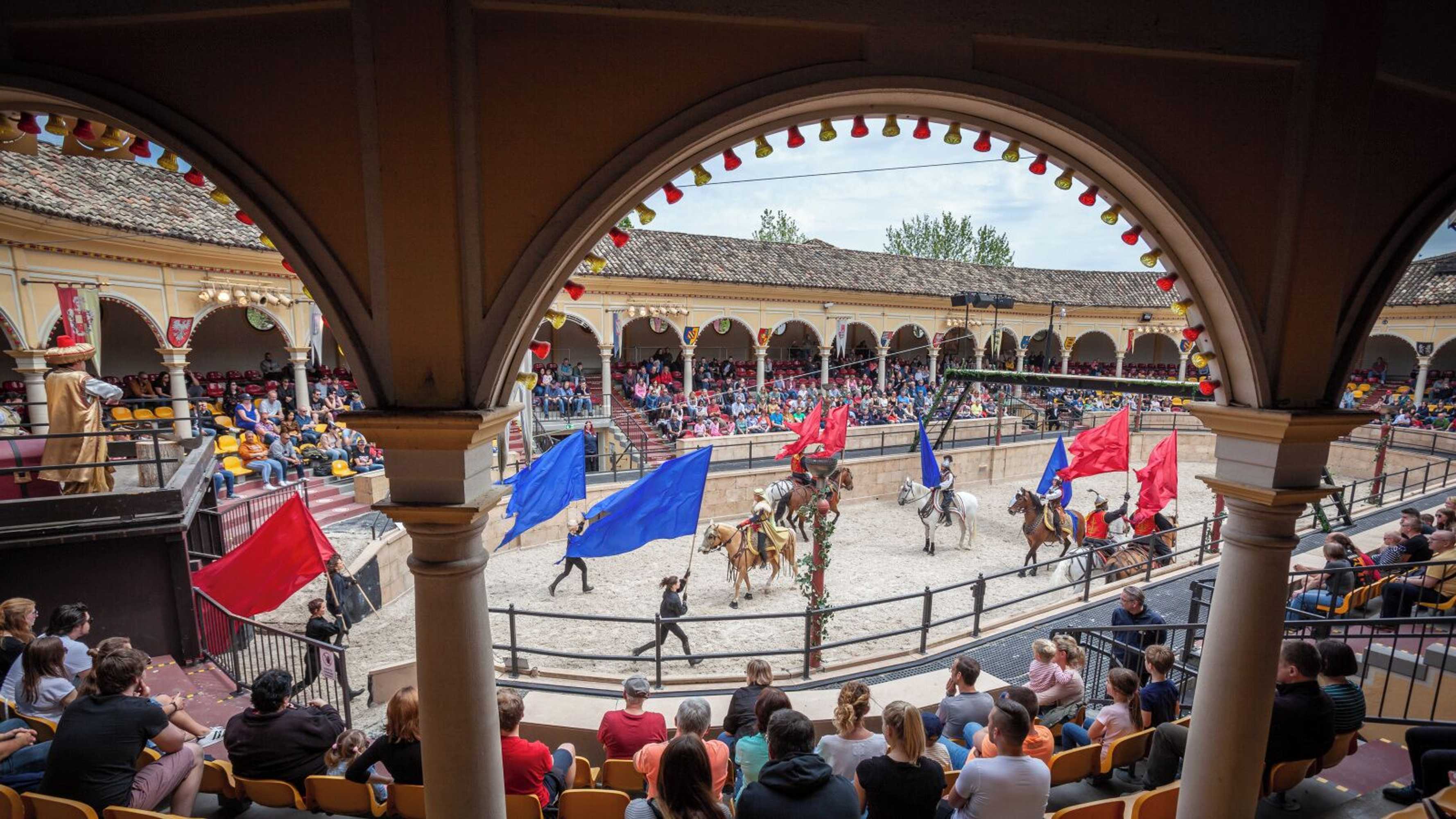 Gift card for Europa-Park Erlebnis-Resort, Hotel Krønasår