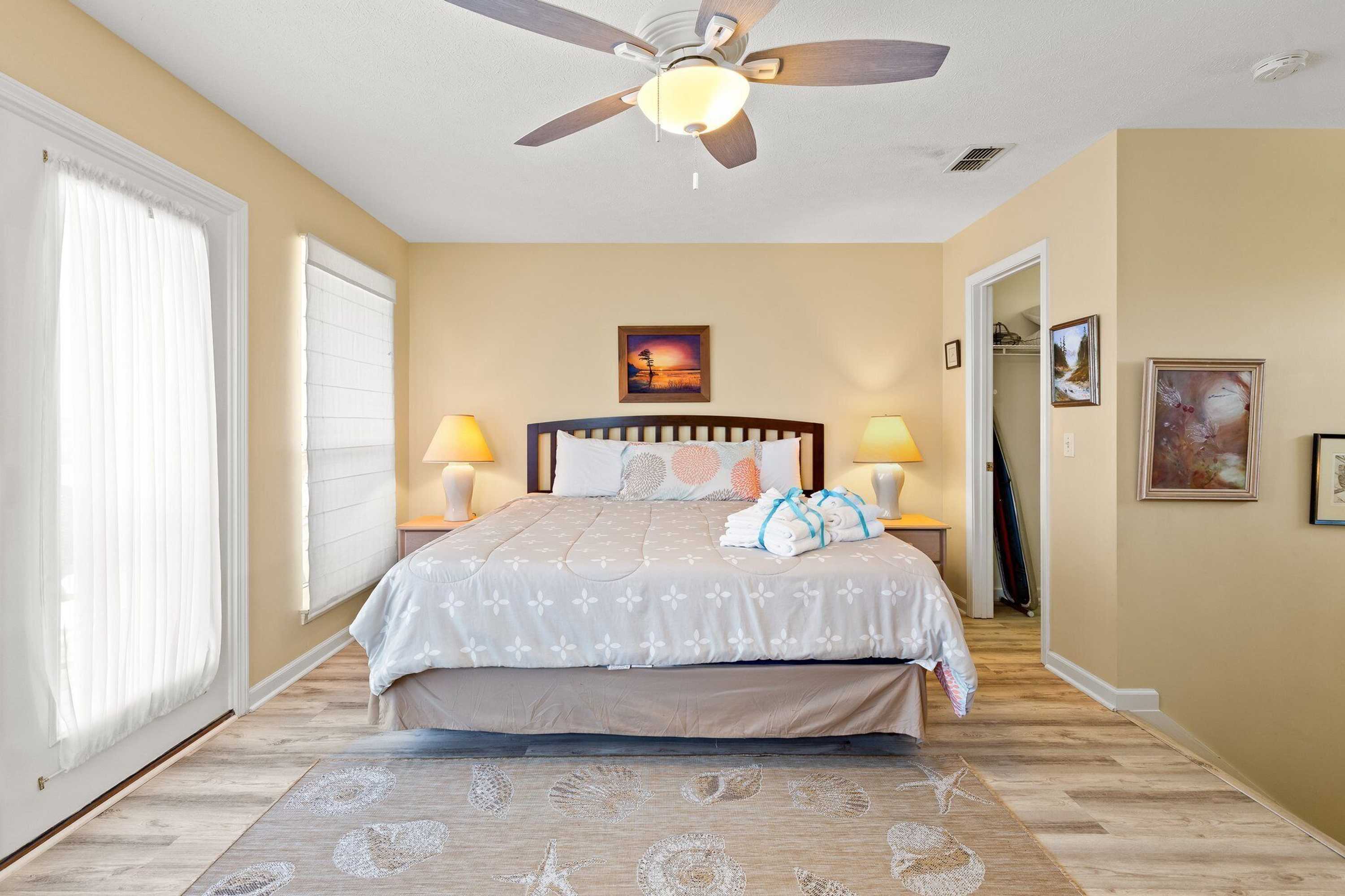 Gift card for Vacation in This Gorgeous 2-Story Home! 3 BR 3 Ba! Sleeps 8! Gift card for Vacation in This Gorgeous 2-Story Home! 3 BR 3 Ba! Sleeps 8!
