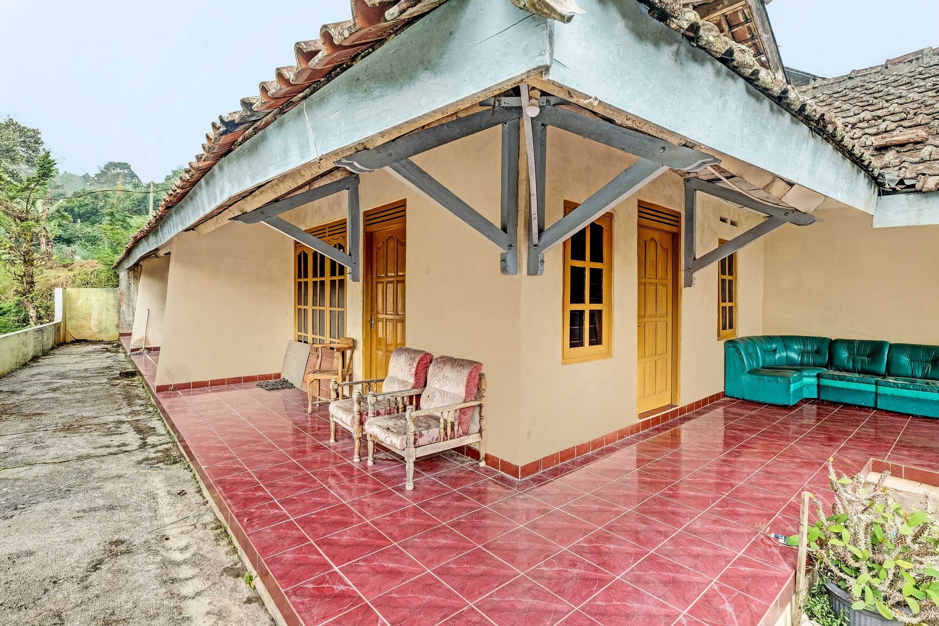 Gift card for Spot ON 92414 Hotel Pereng Sari