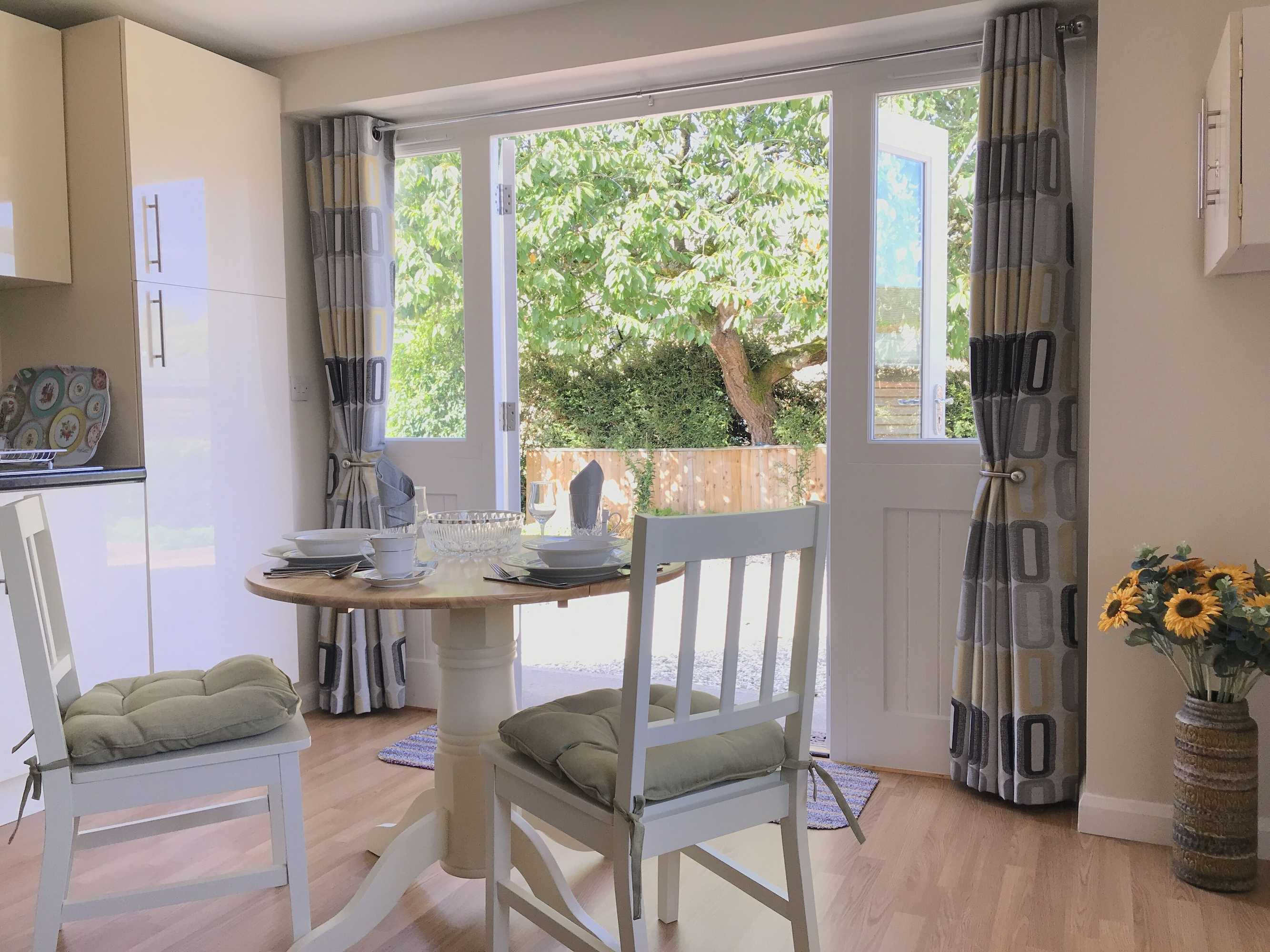 Gift card for Cherry Tree Cottage in Idyllic Cotswold Village